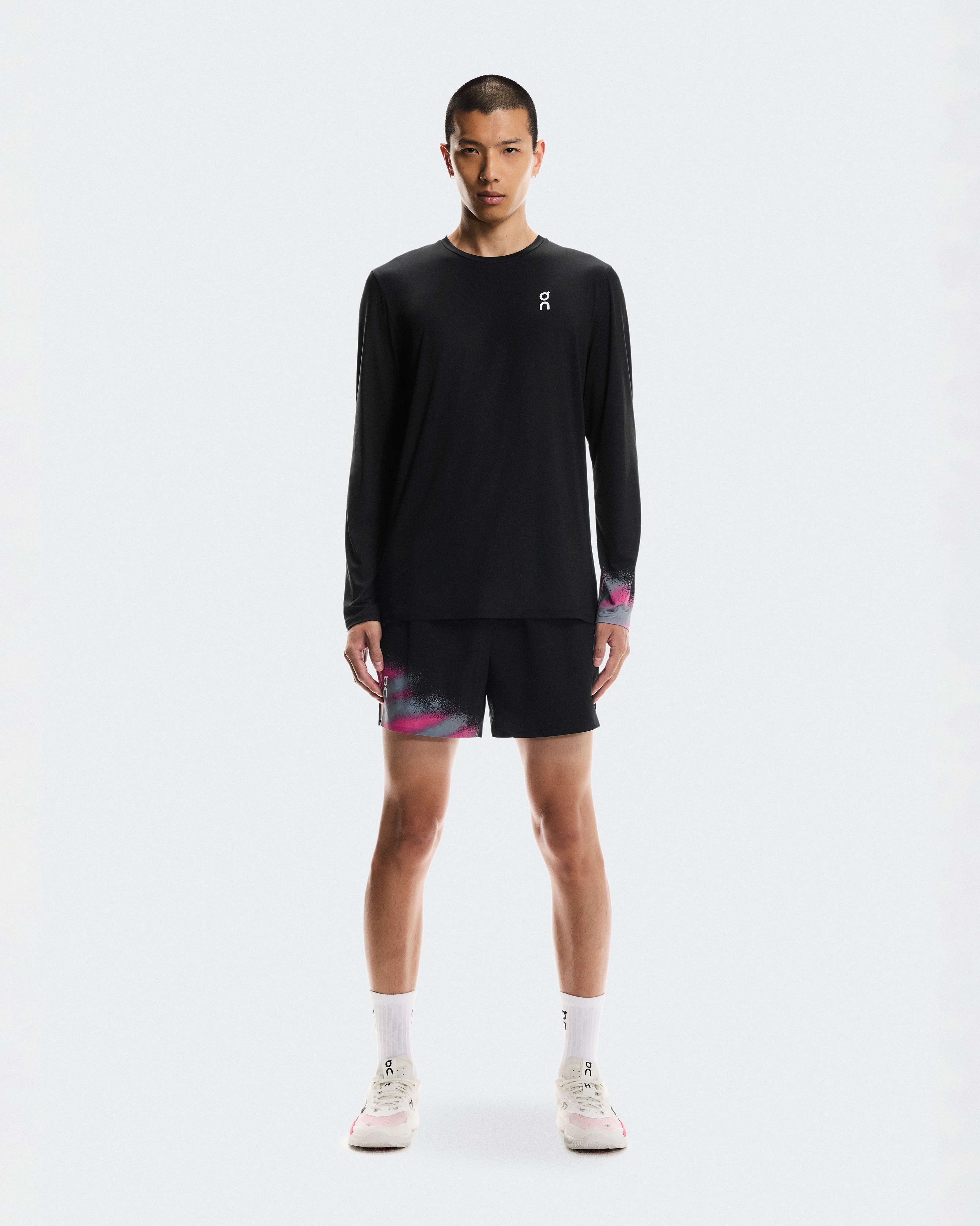 On Court Shorts Black & Rock メンズ ショートパンツ