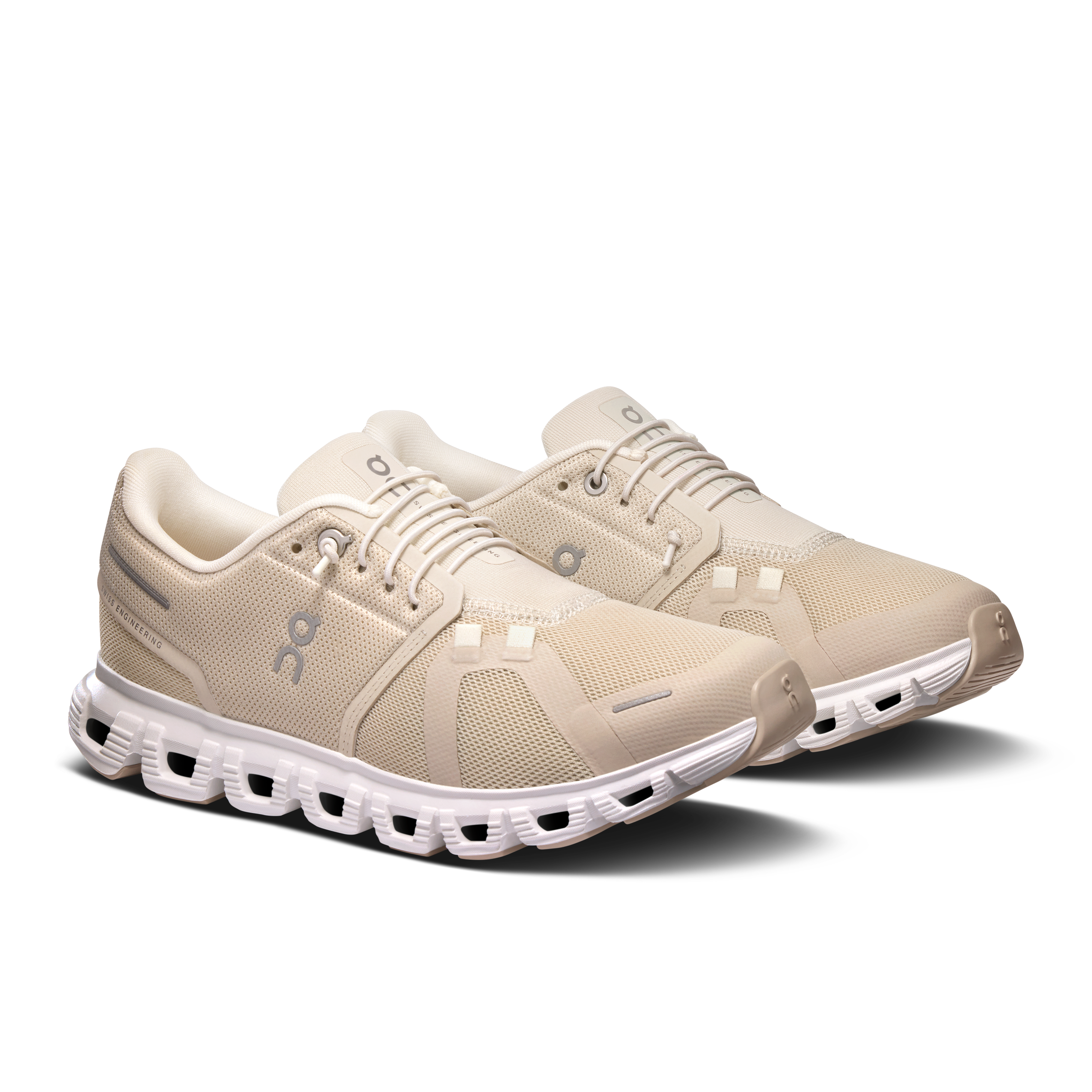 Cloud 6Women / Pearl | White / 42