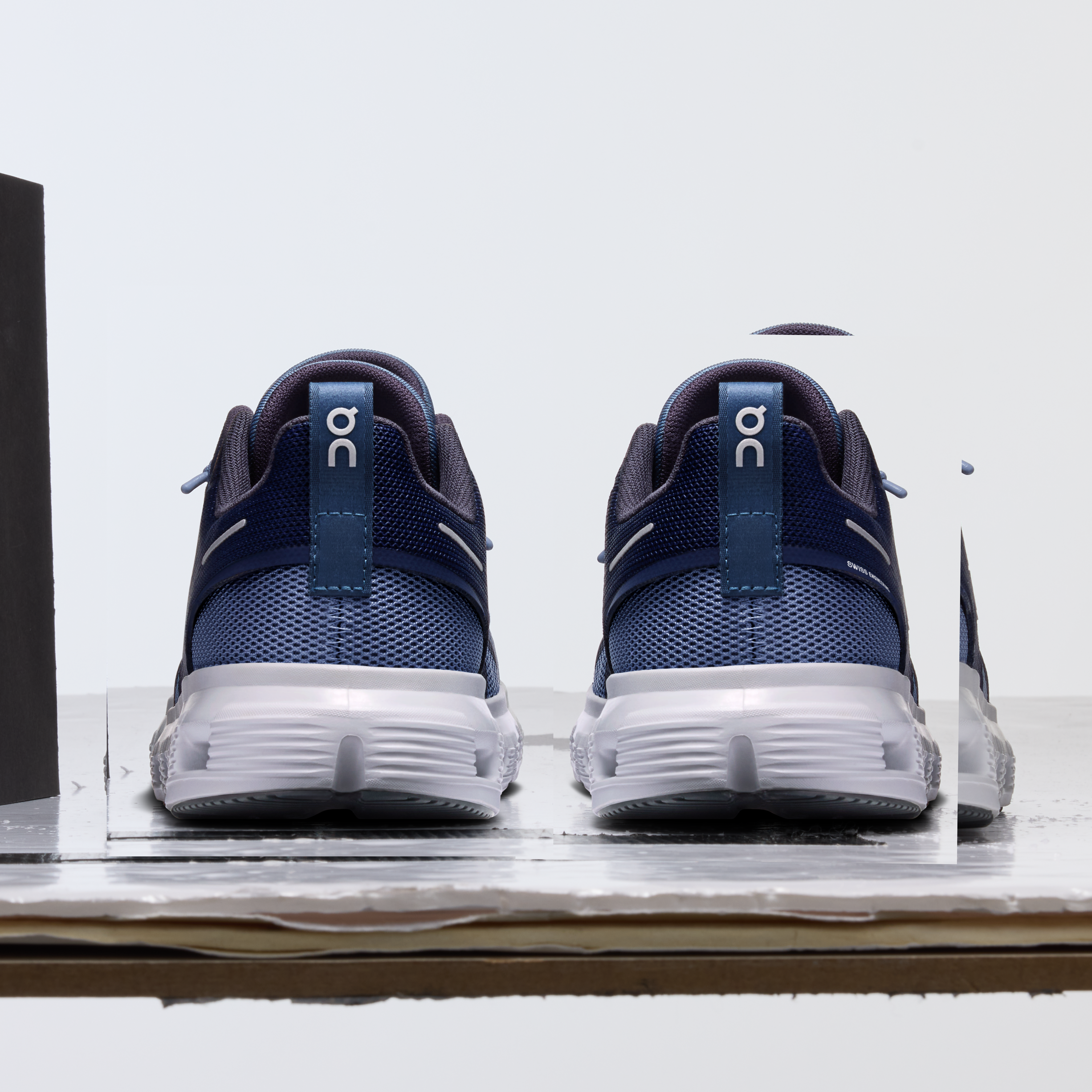 On Cloud Sky 2 Midnight & Wolf Youth Active life Shoes