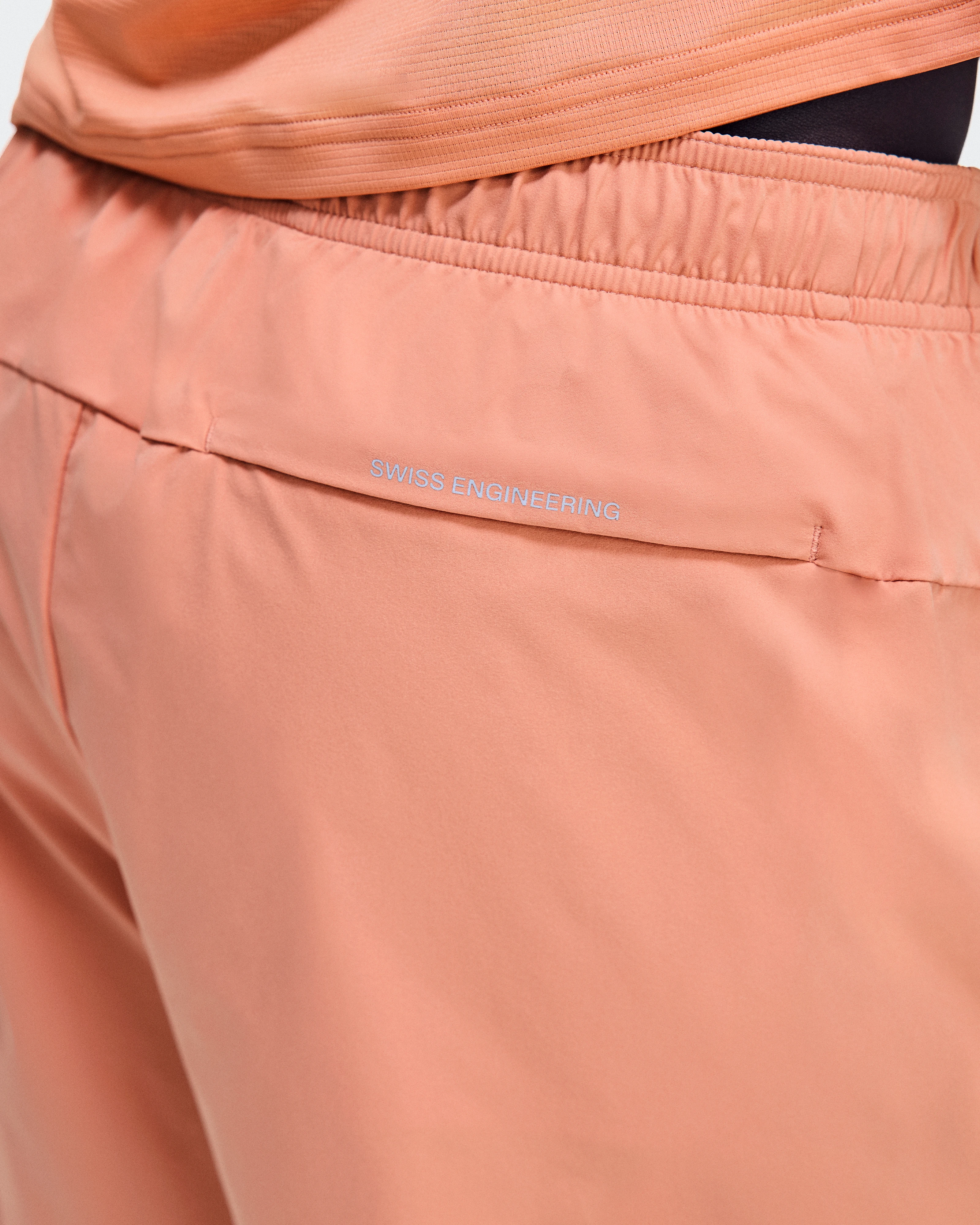 On 5" Core Shorts Sandstone Men Shorts