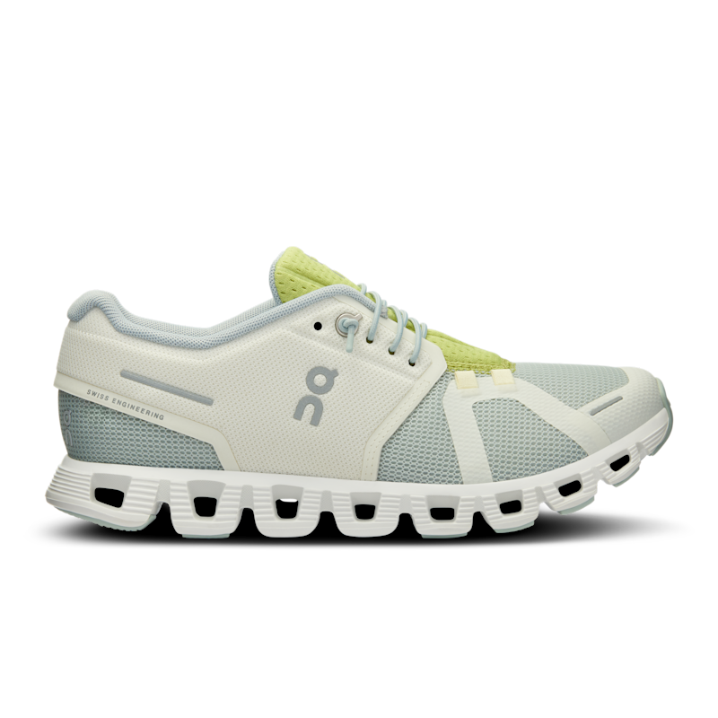 On Women's Cloud 5 Push Lifestyle Shoe in Glacier/Zest, Size: 4.5, Recycled Polyester ️