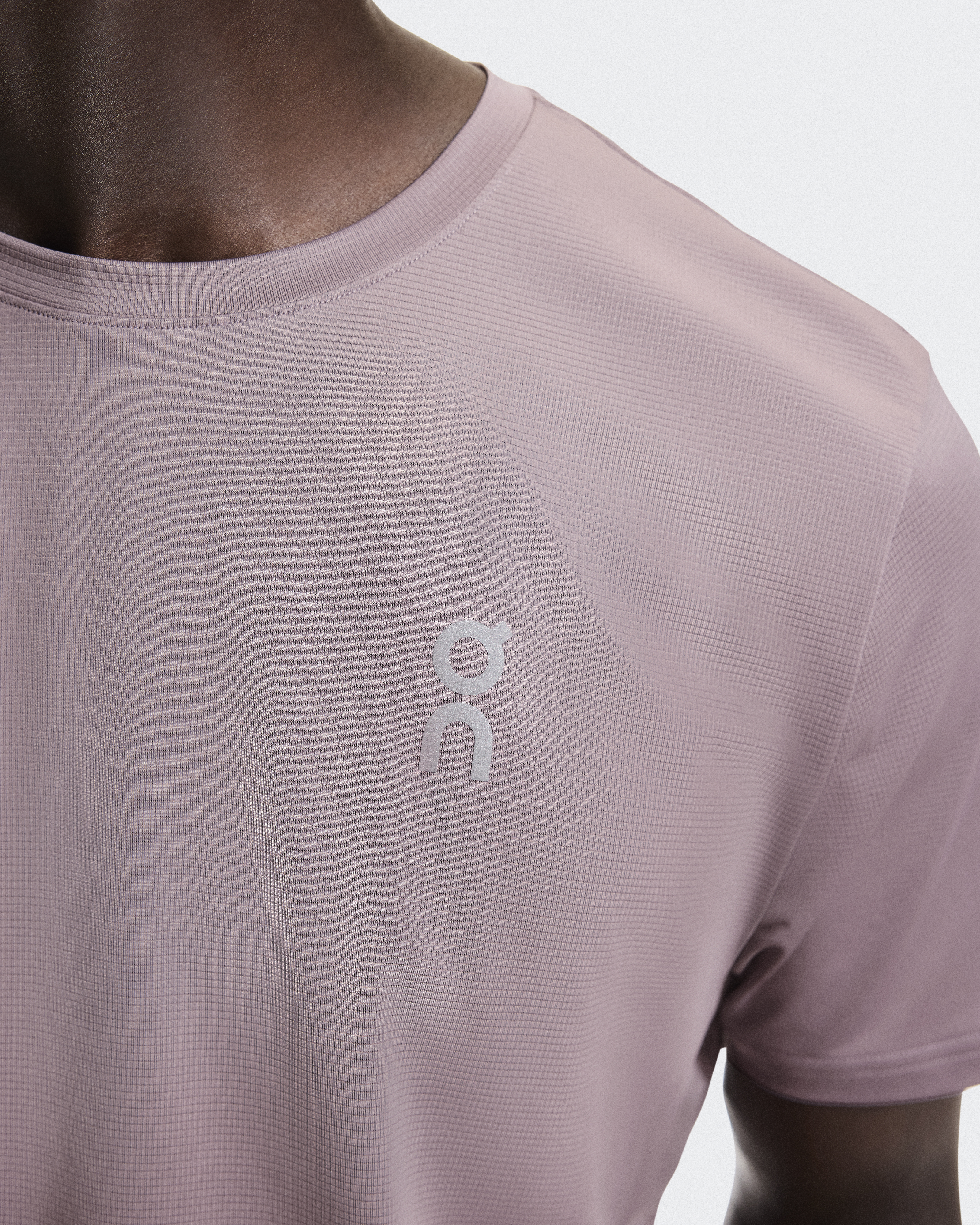 On core Tシャツ Core-T: Men's Versatile, Lightweight T-Shirt | On Japan