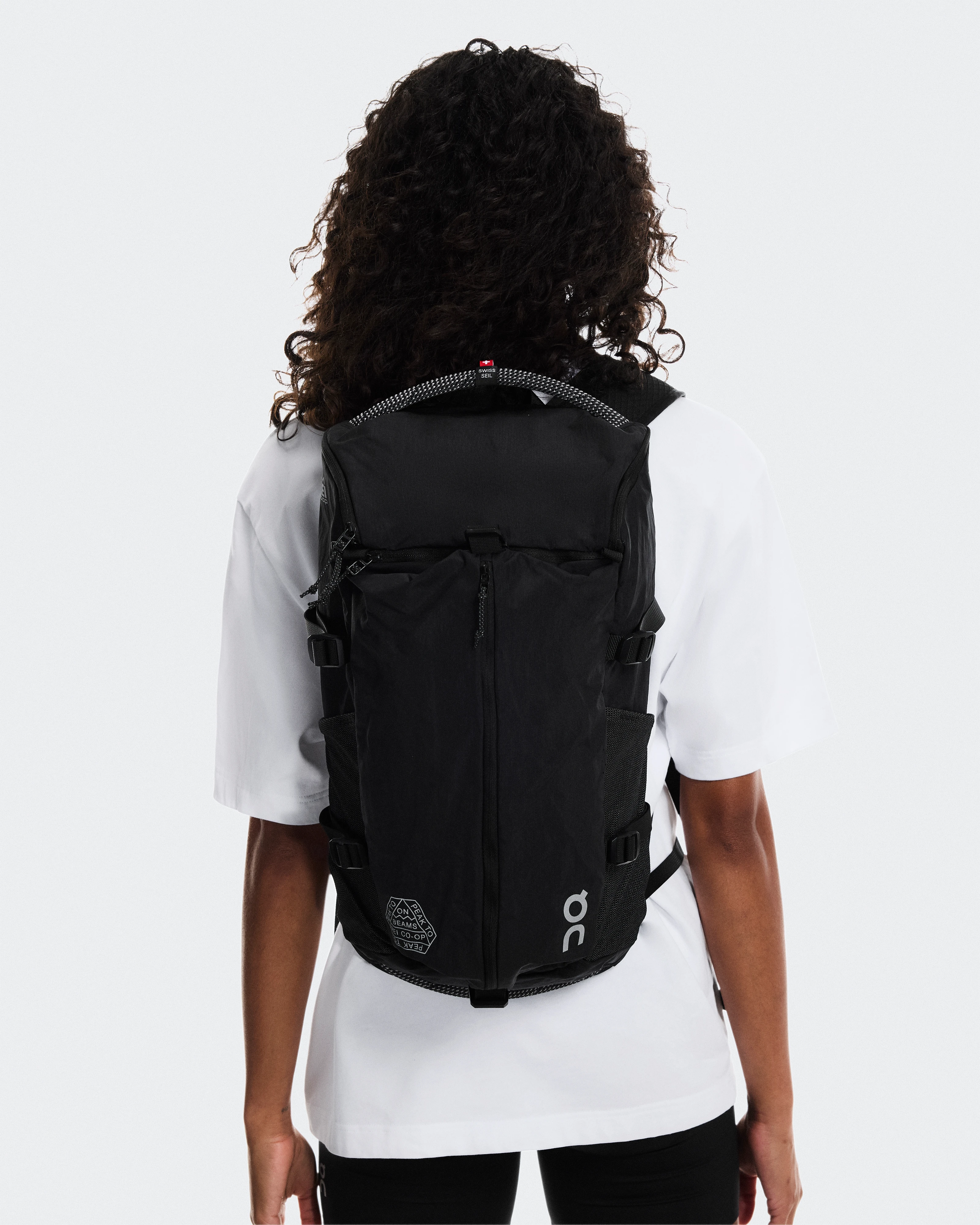 On Speed Pack 18L BEAMS REI Black Unisex Taschen