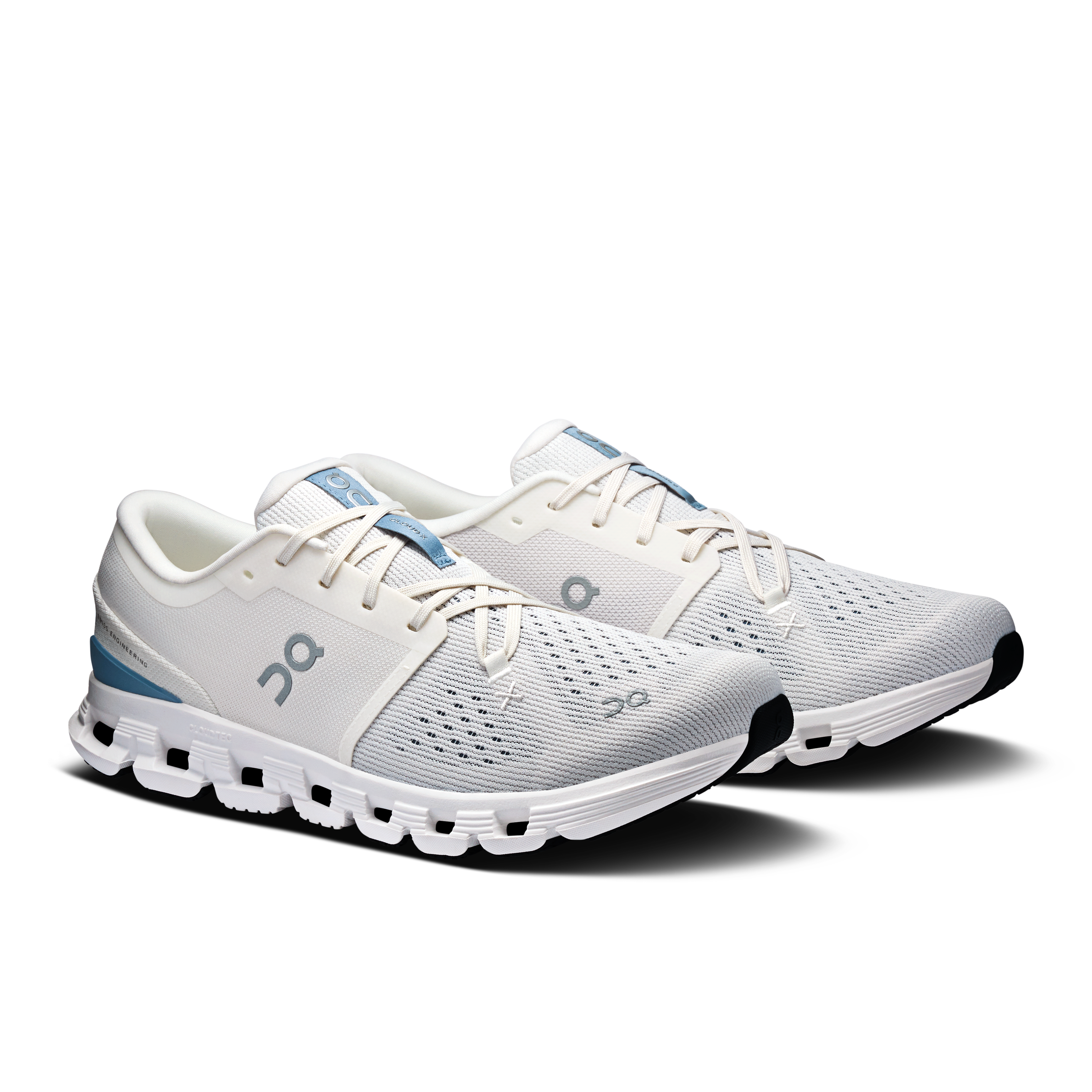 On Cloud X 4 Ivory & Steel Herren Training Schuhe