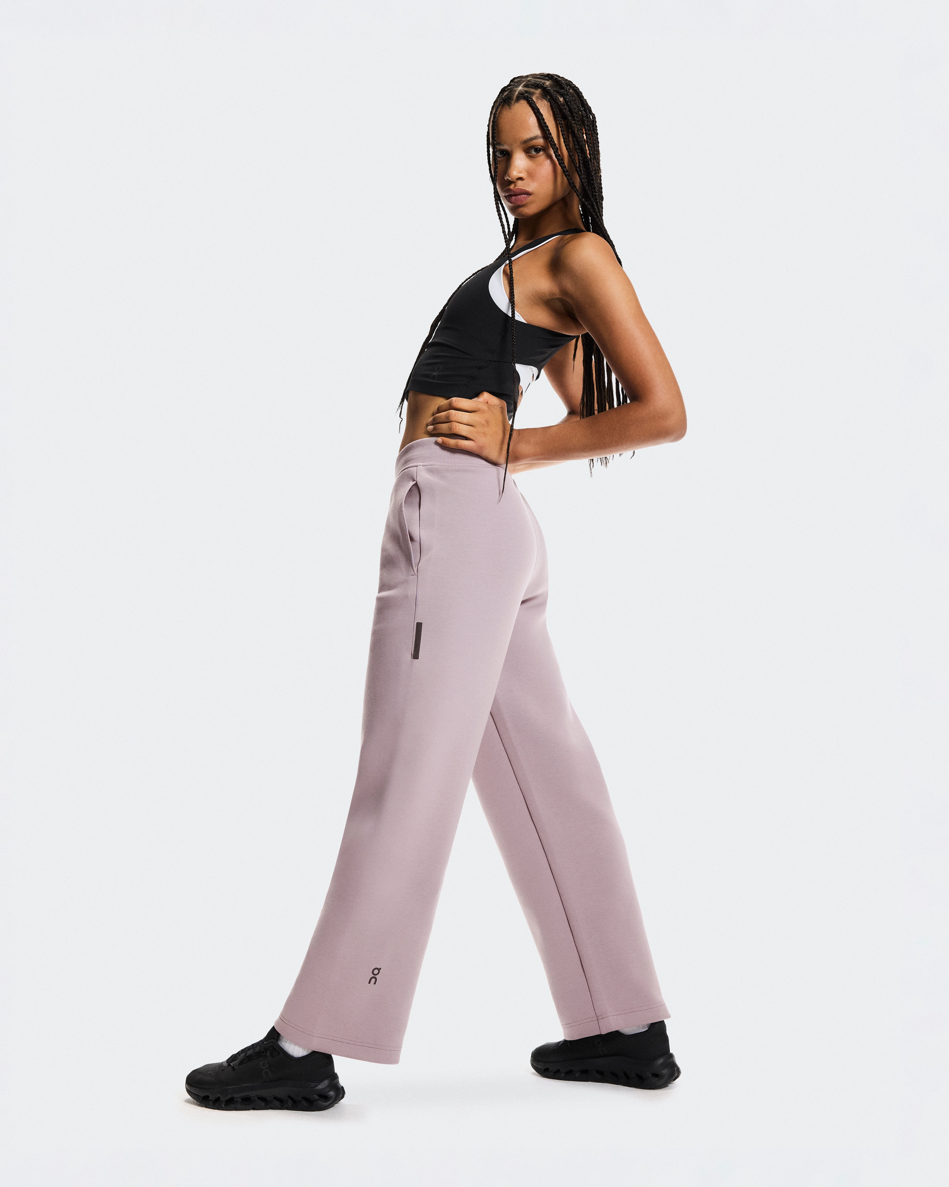 On Focus Tech Sweatpants Heron Women Pants
