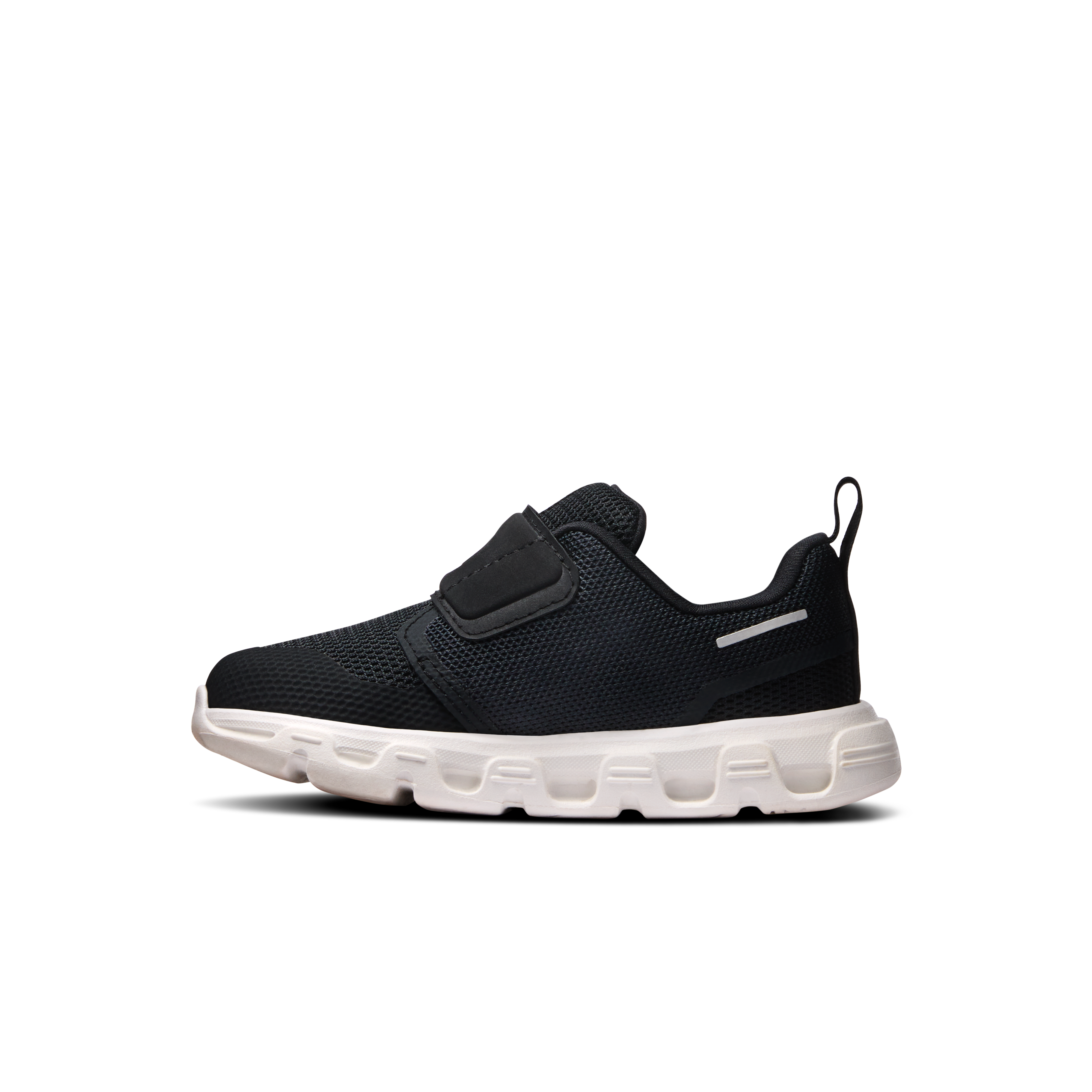 On Cloud Dash Black & White Unisex Vida activa Calzado