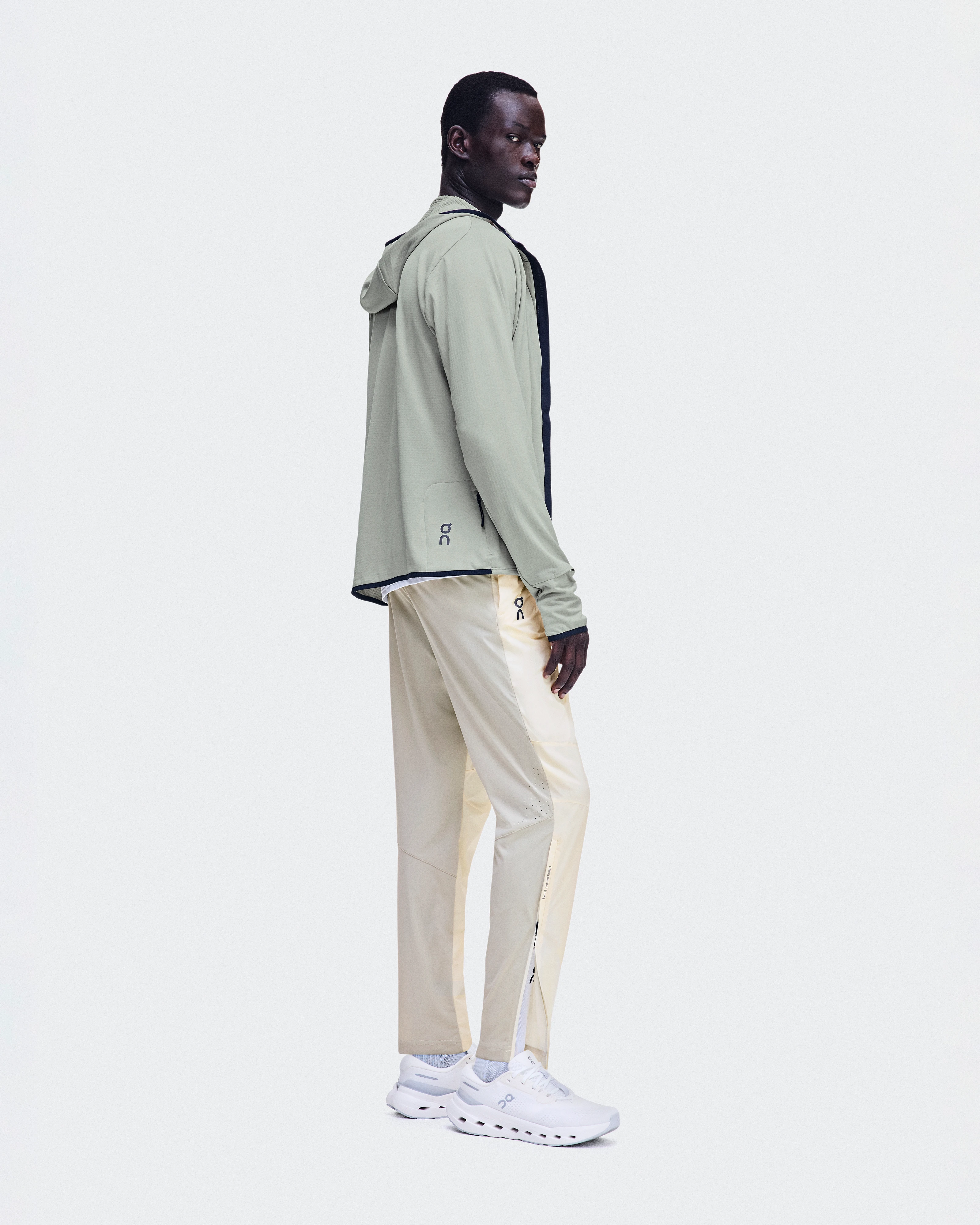 On Climate Zip Hoodie Brume Men Hoodies and sweatshirts
