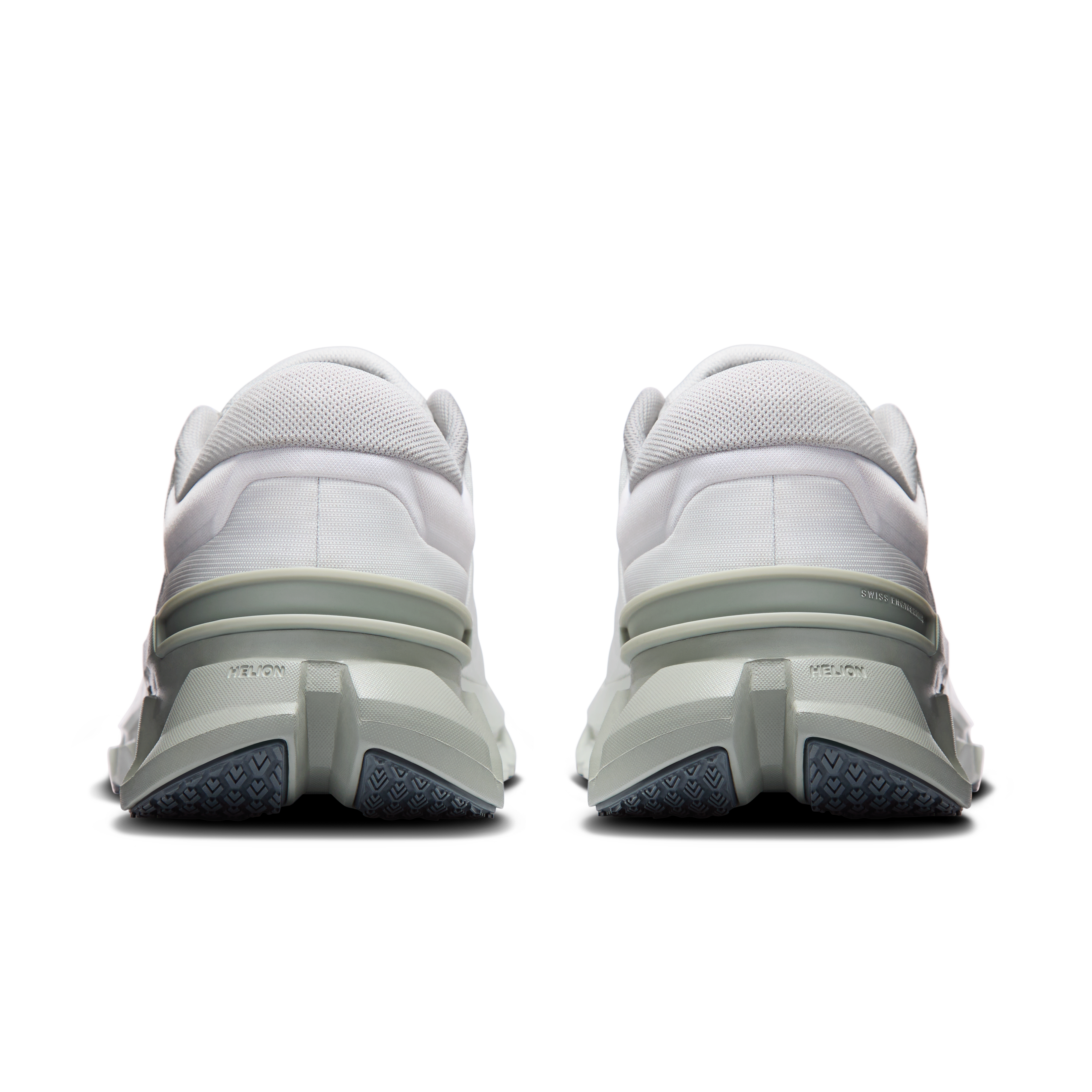 On Cloudflyer 5 Ivory & Tin Men Road running Shoes