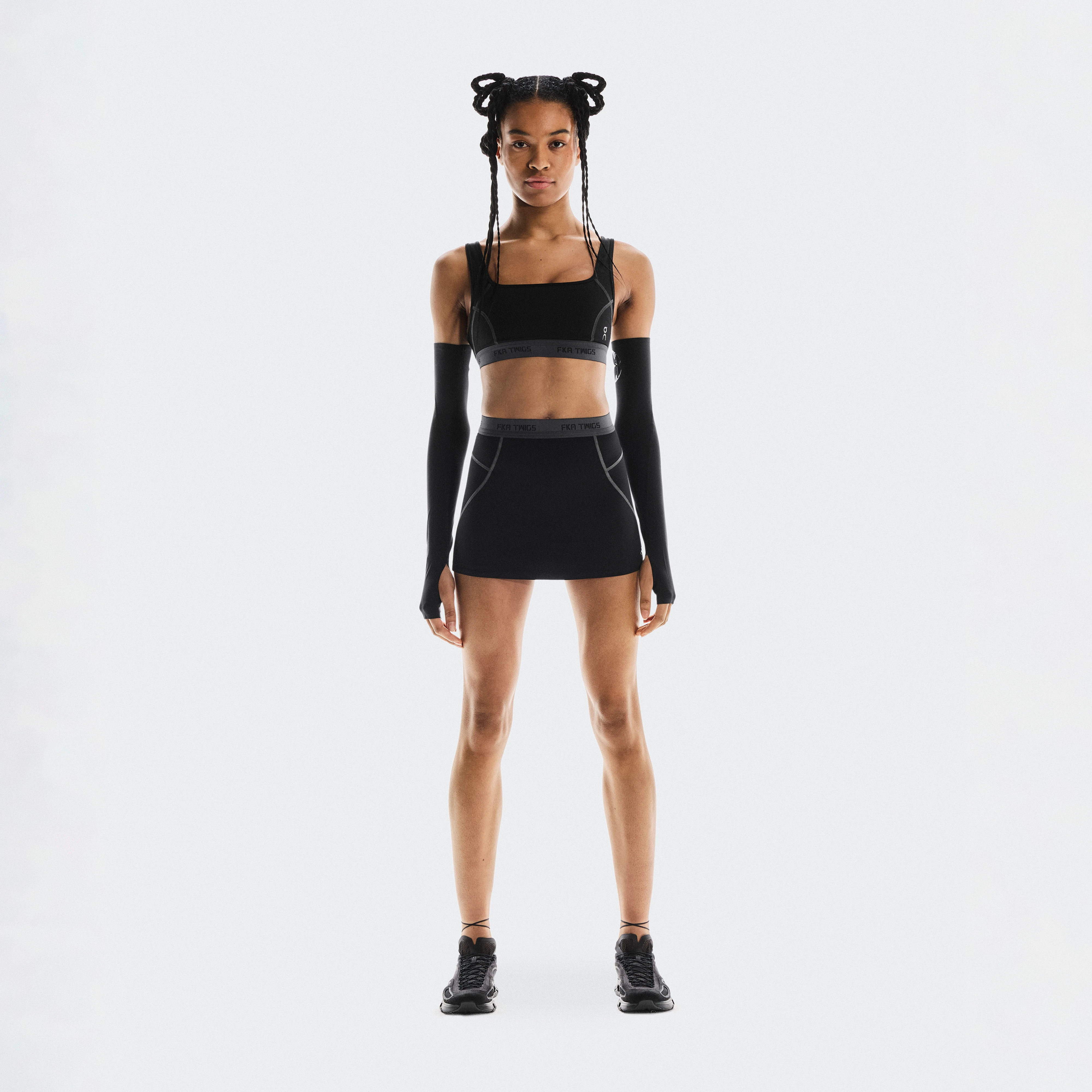 On STUDIO SKORT FKA Schwarz Damen Damen – Training, Lifestyle