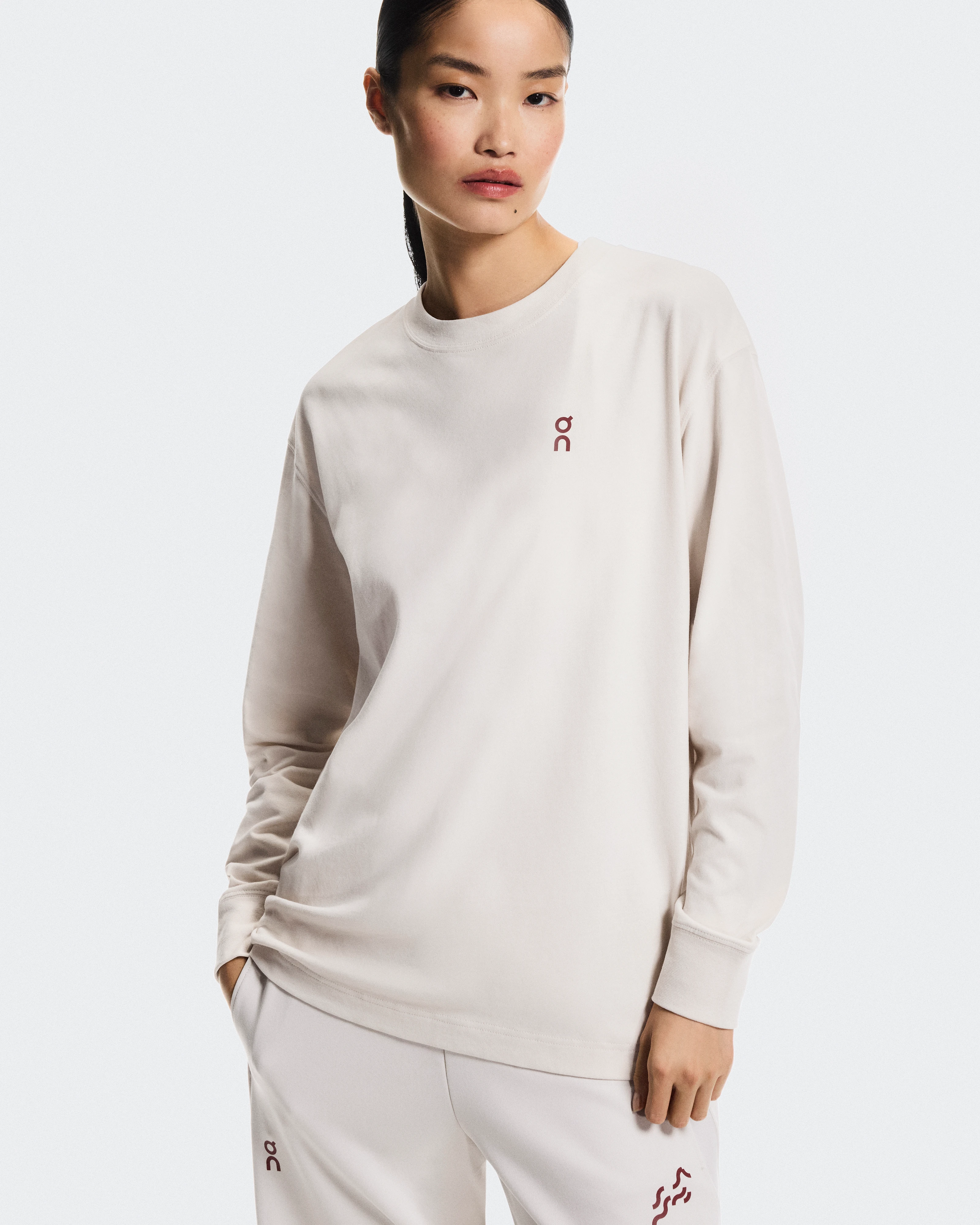 On Club Long-T Year of the Horse Pearl Women Tops and t-shirts