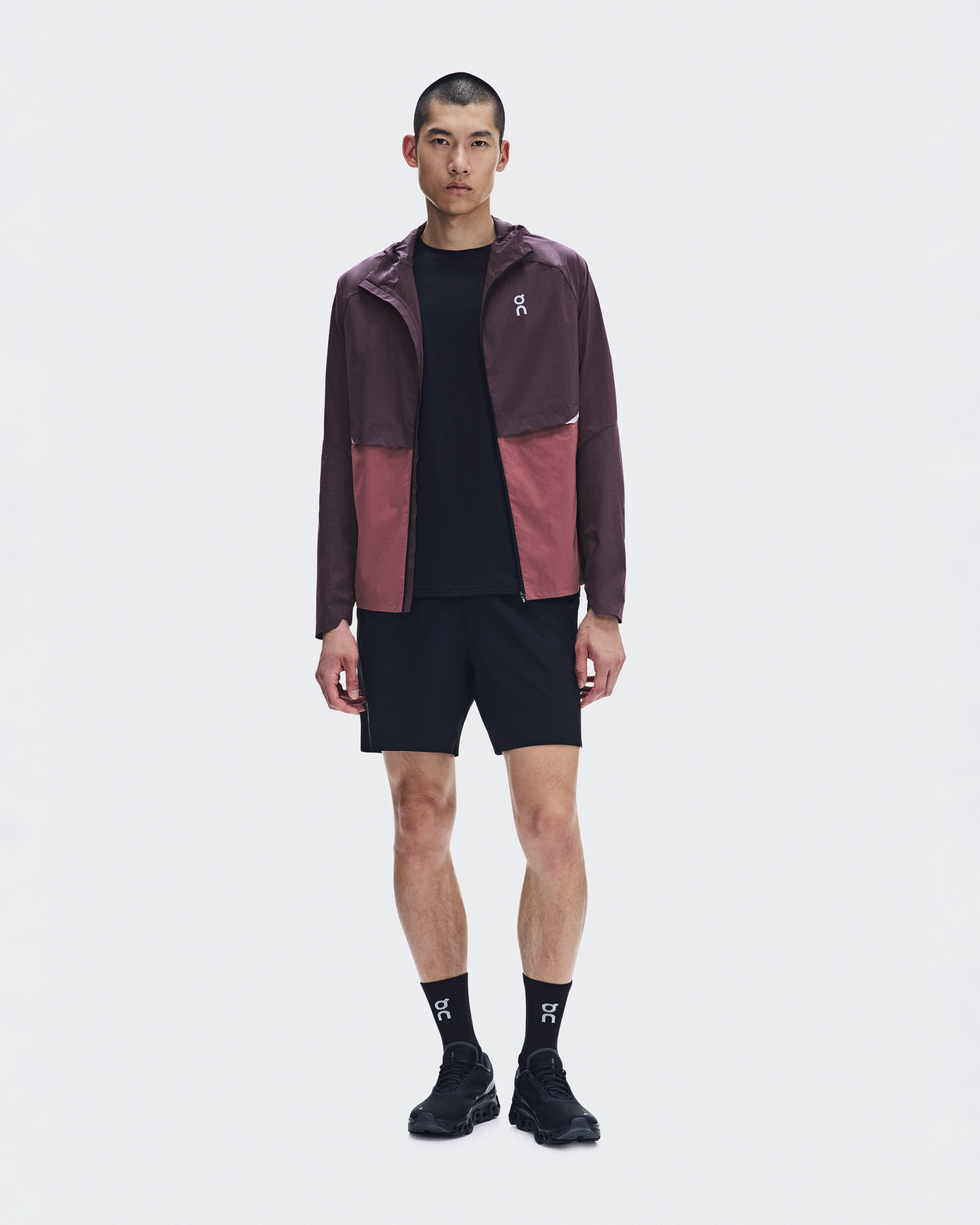 Core Jacket: Men's Lightweight & Versatile Jacket | On Japan
