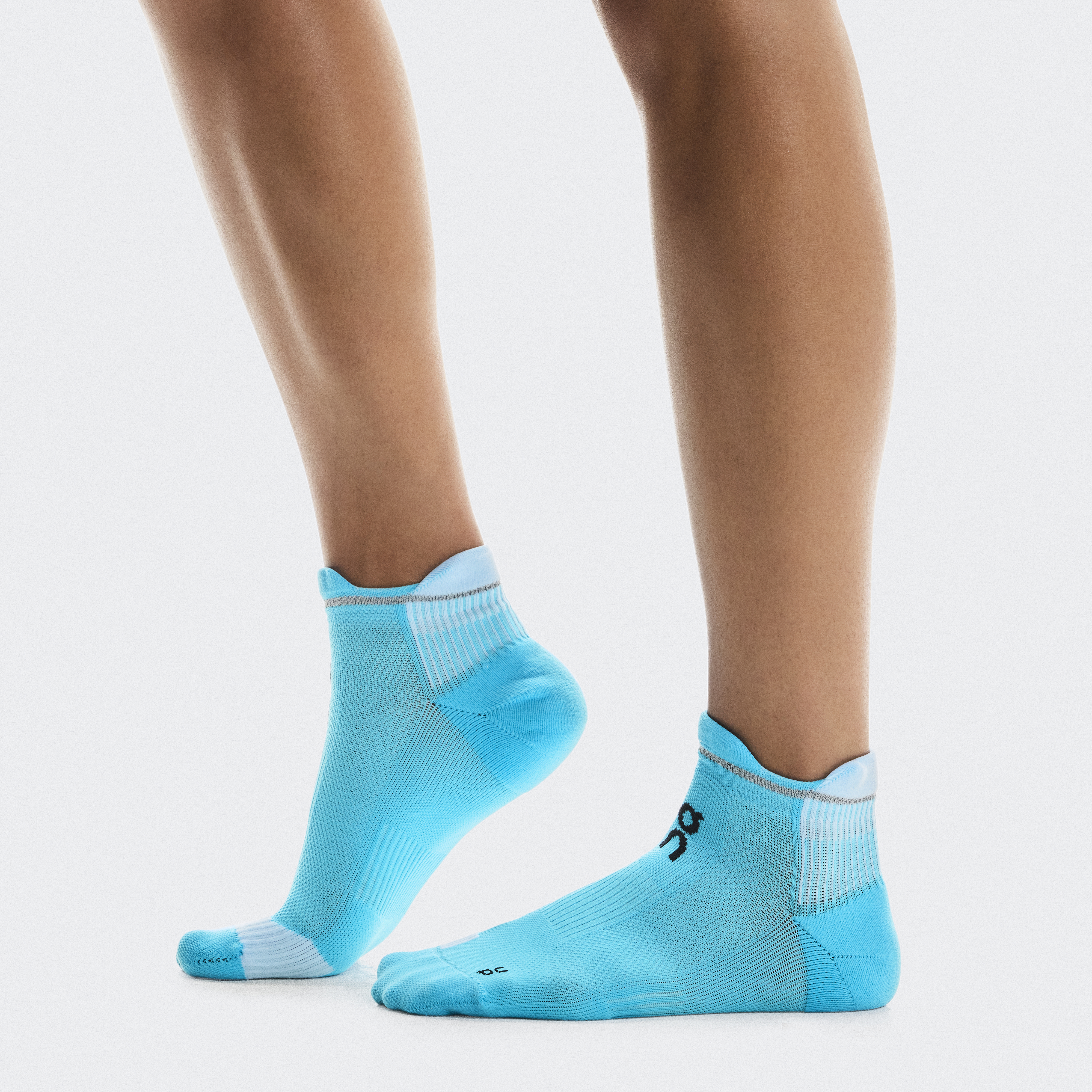 Performance Run Sock Low in Horizon/White