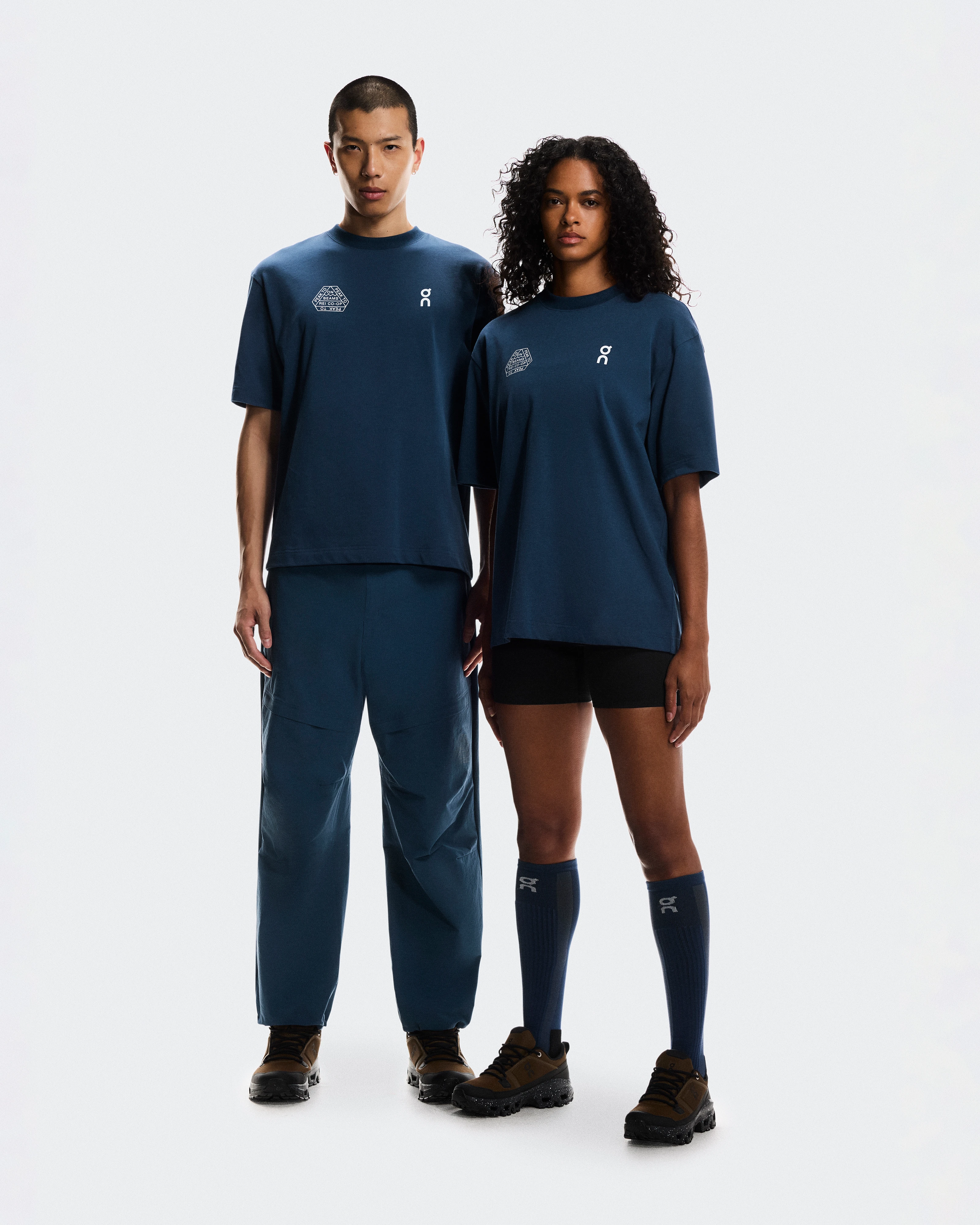 On Studio-T BEAMS REI Pacific Unisex Tops and t-shirts
