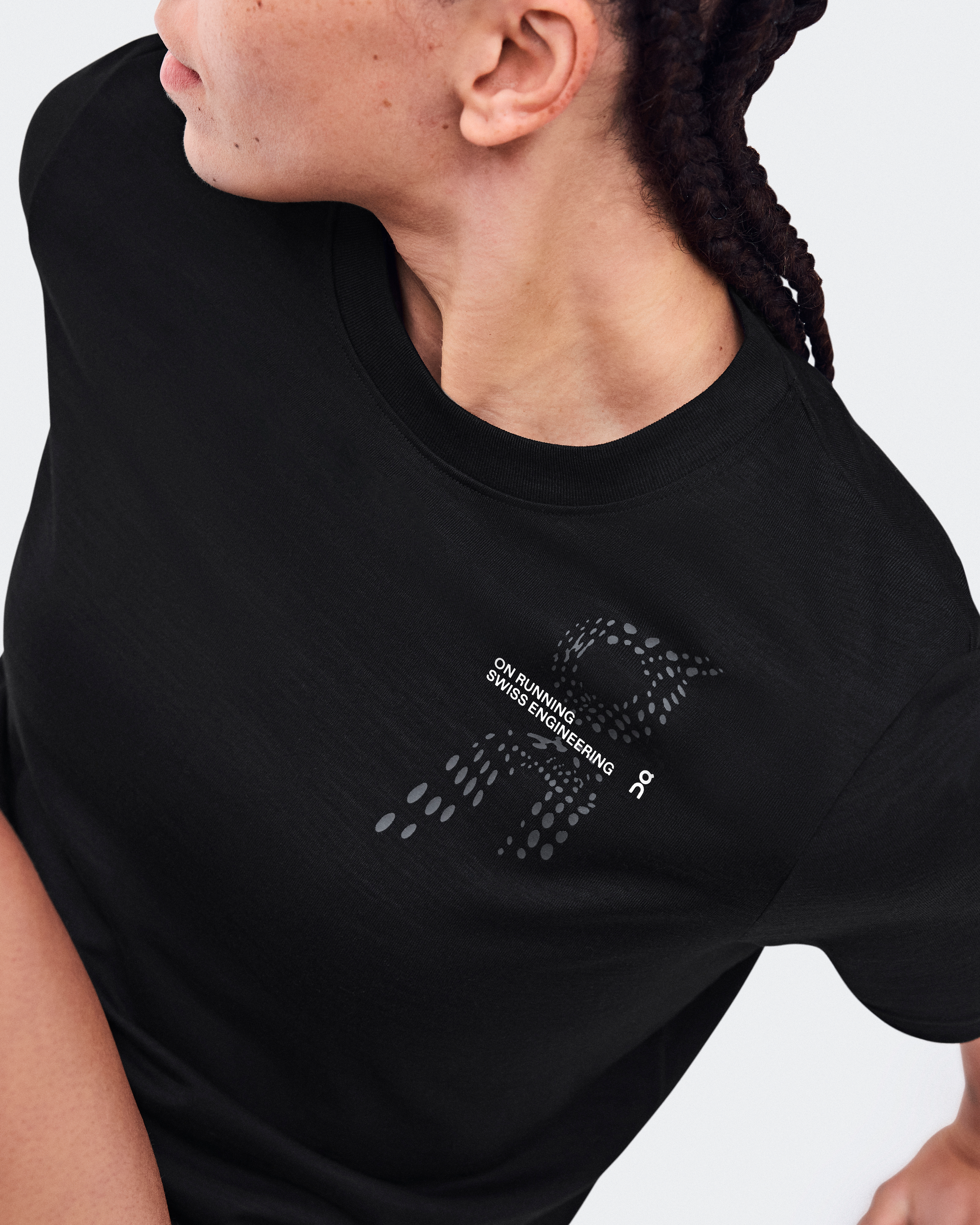 On Run-TWomen / Black / M