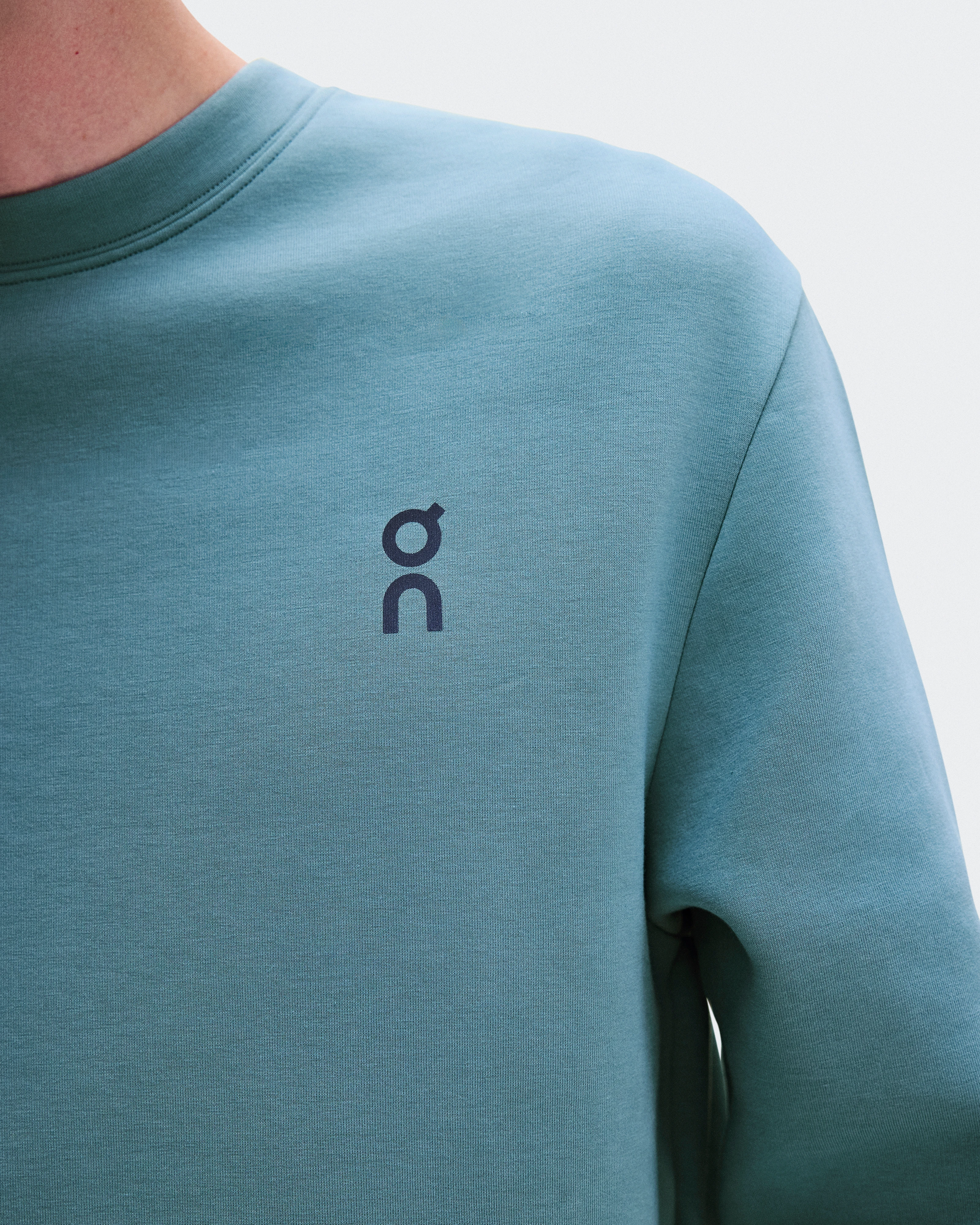 On Focus Tech Crew Agave Men Hoodies and sweatshirts
