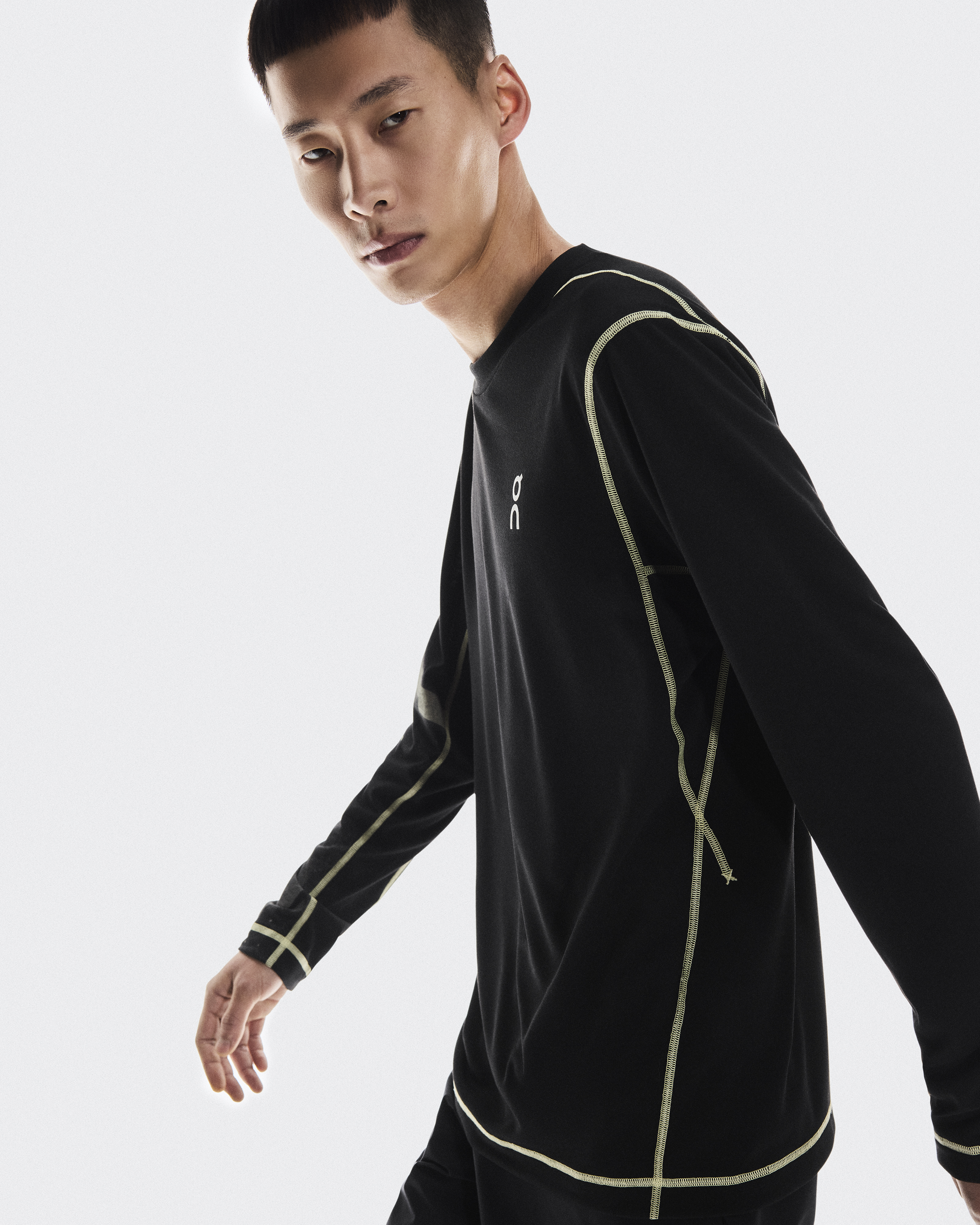 Men's Active Long-T Graphic | Black | On United States