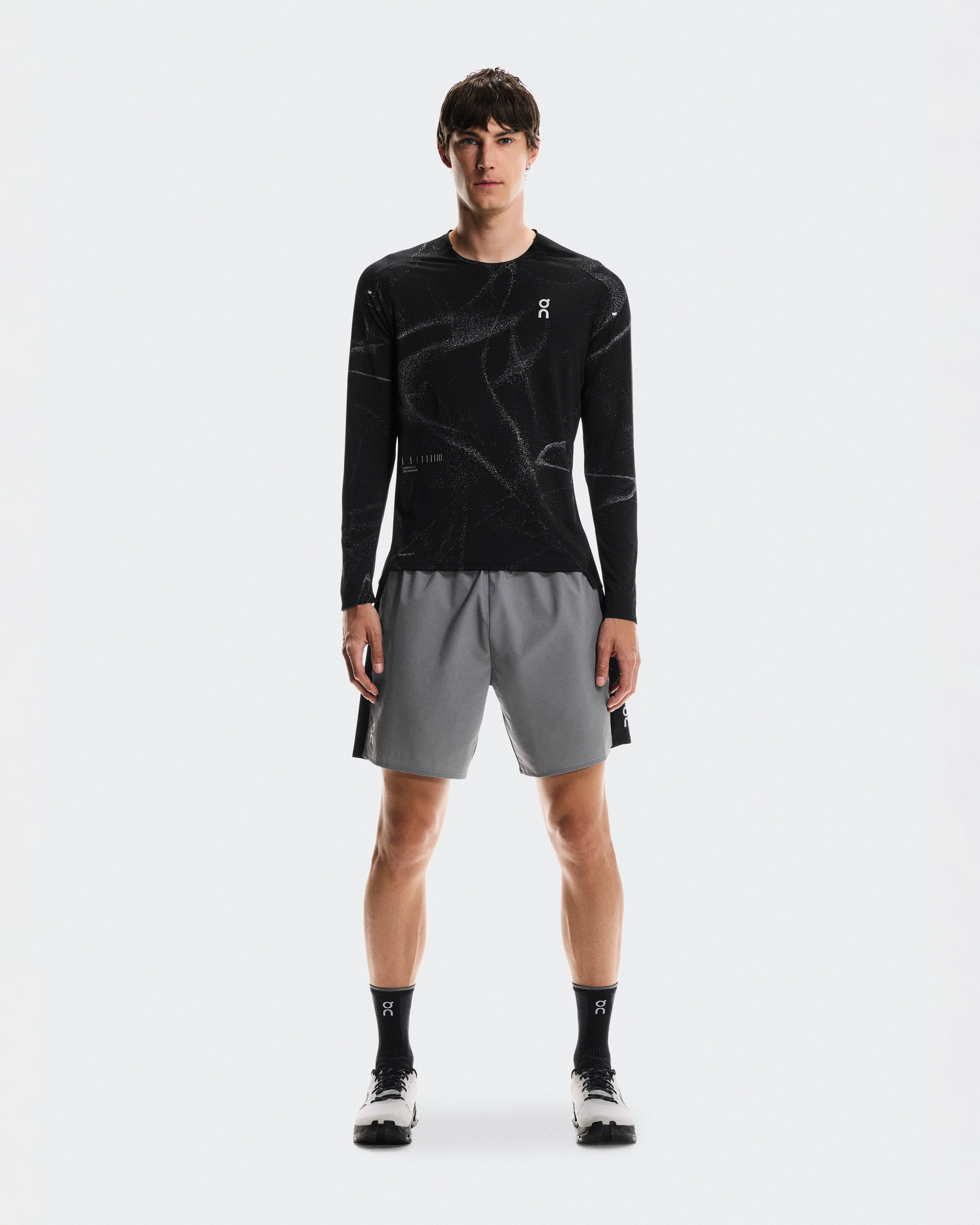 On Performance Long-T Lumos Black Men Tops and t-shirts