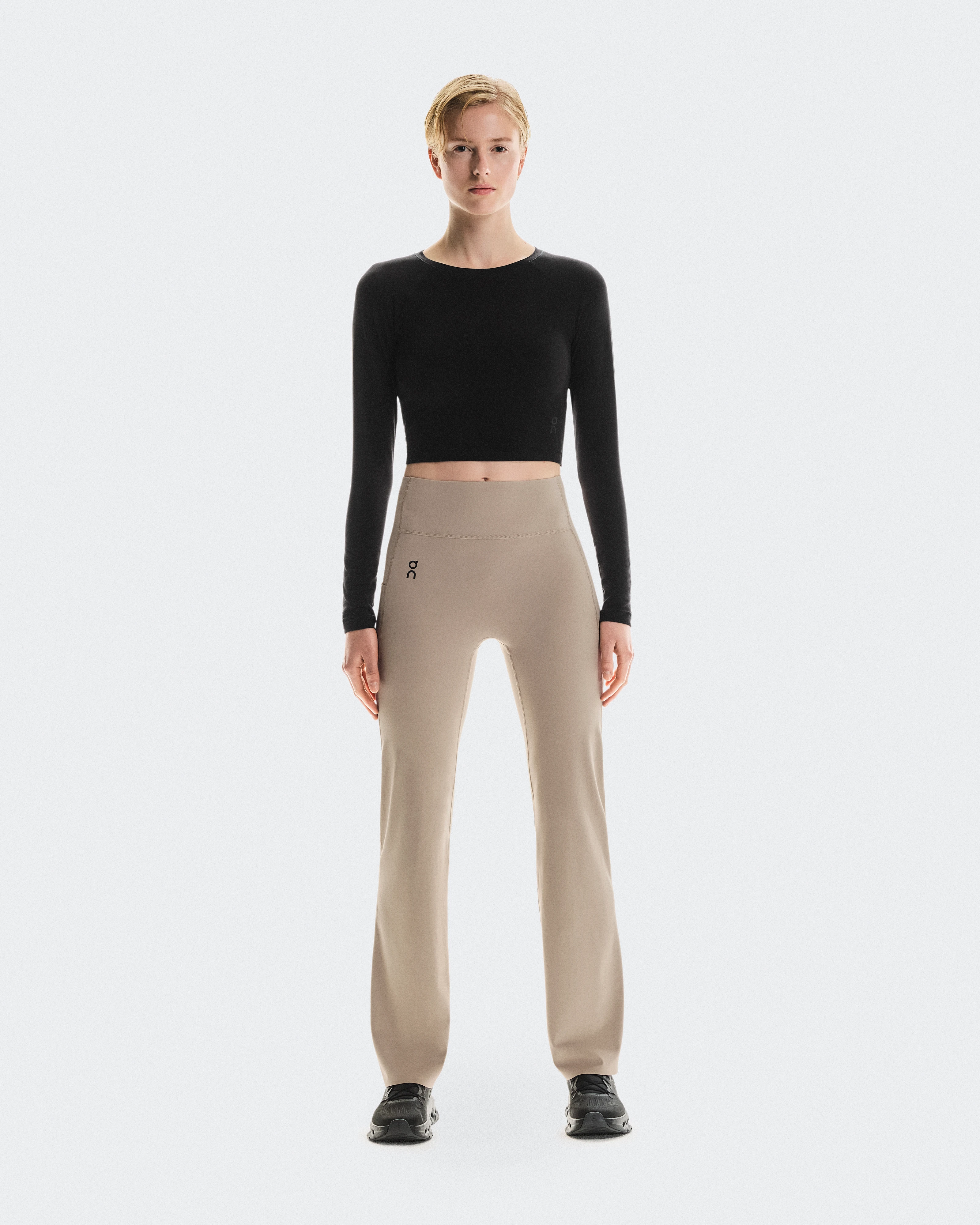 On Studio Flared Tights 30" Desert Women Tights