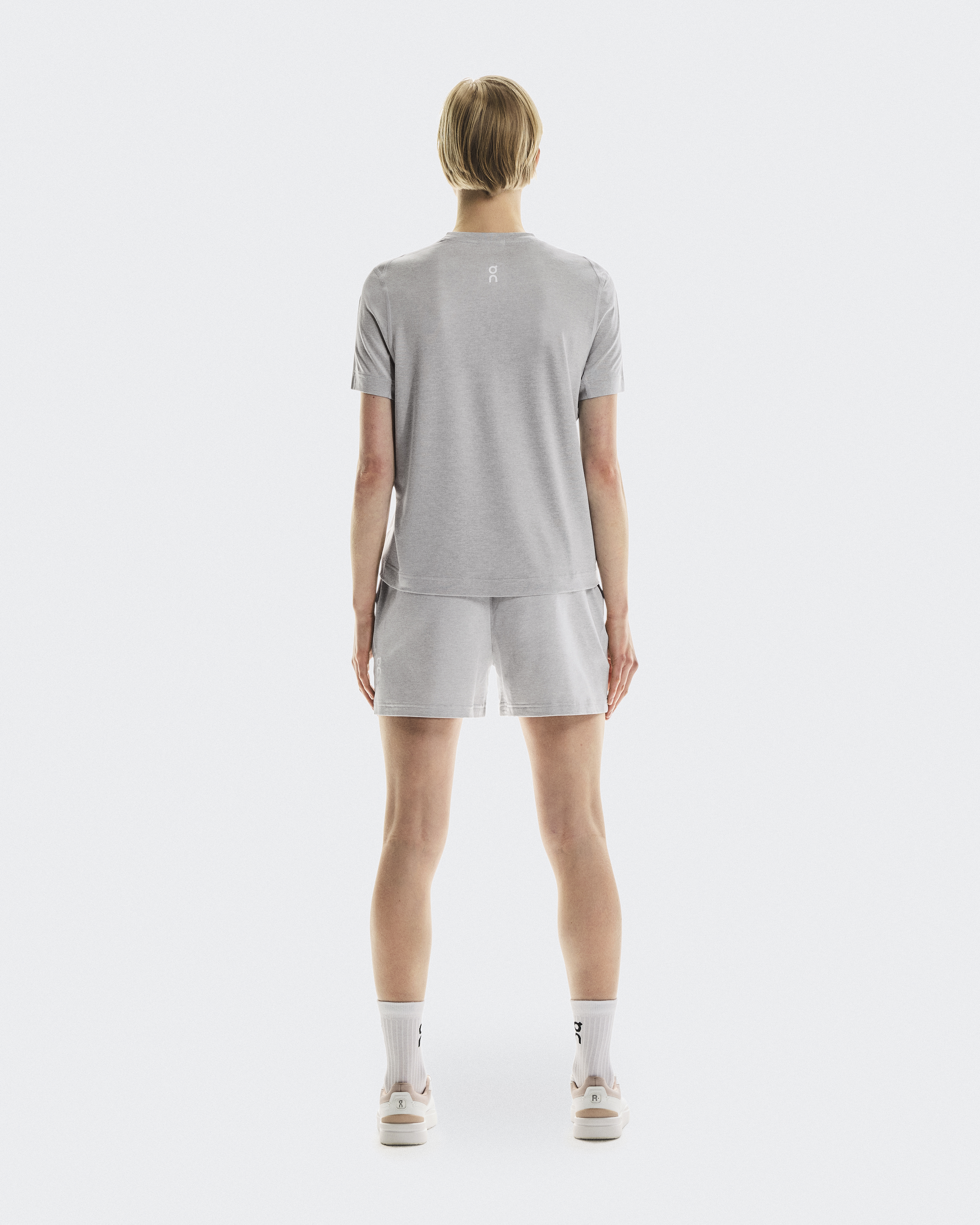 Courtside-T: Women's soft-touch courtside tee | On United States