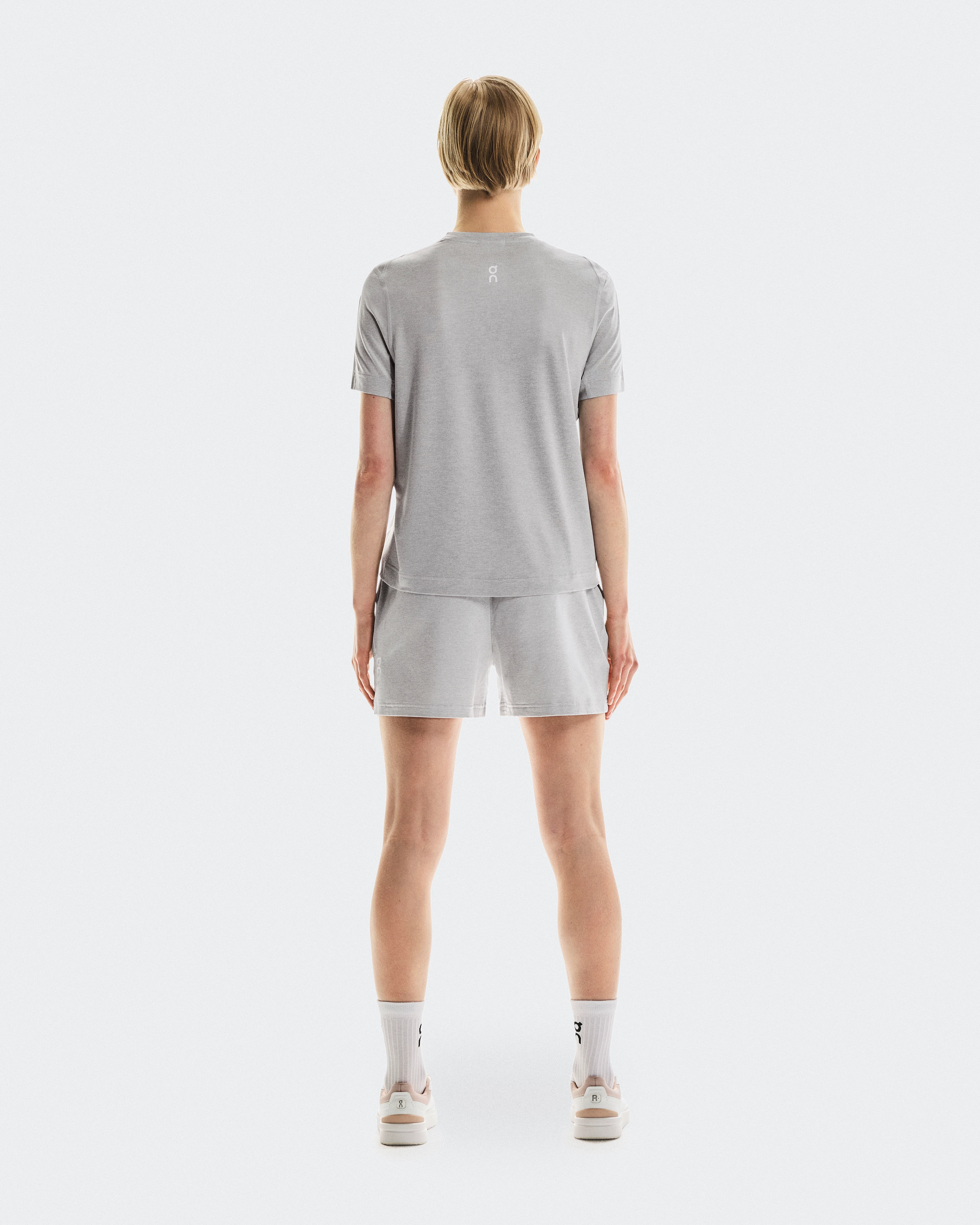 On Courtside-T Gravel Women Tops and t-shirts