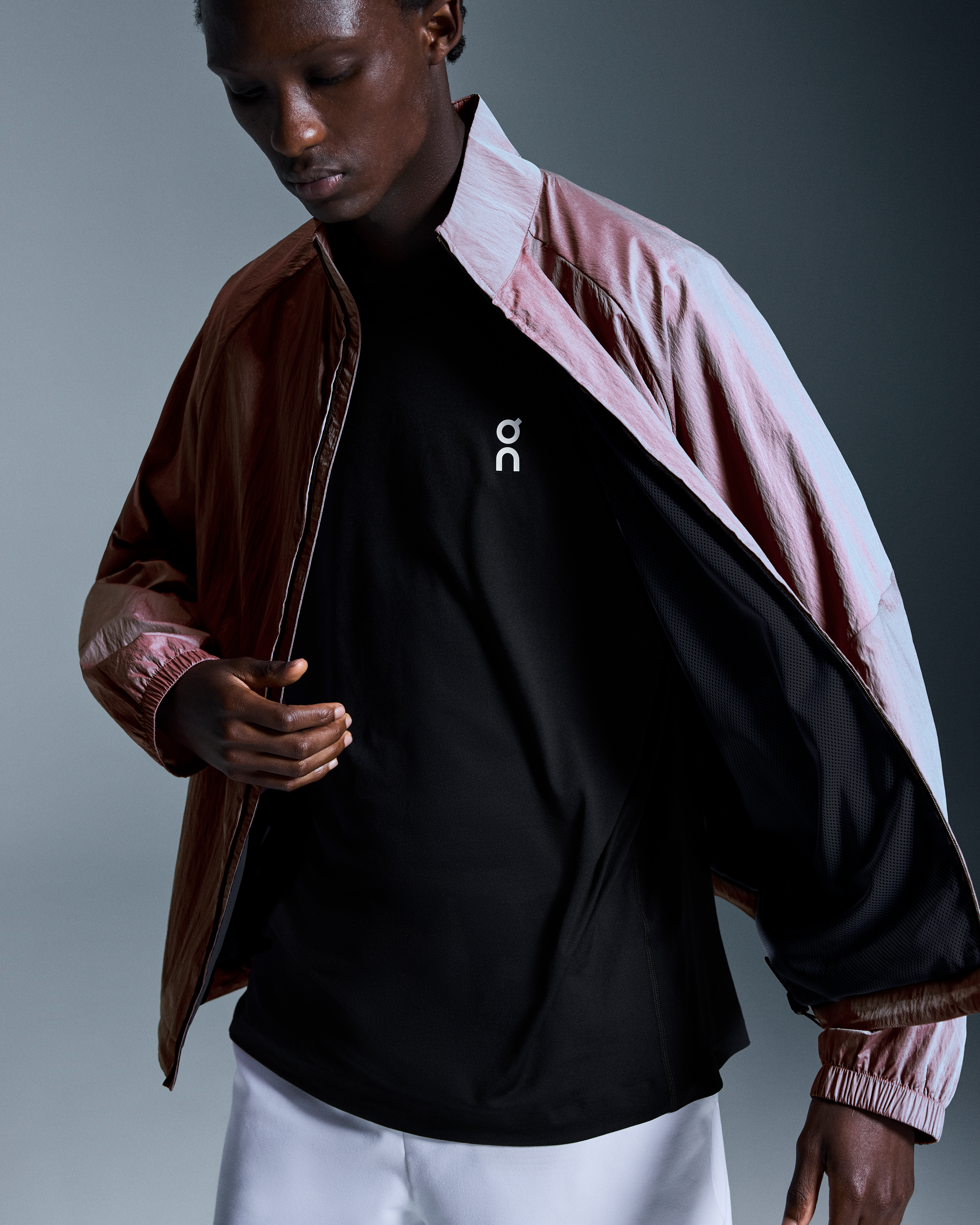 Court Jacketالرجال / Pink / L