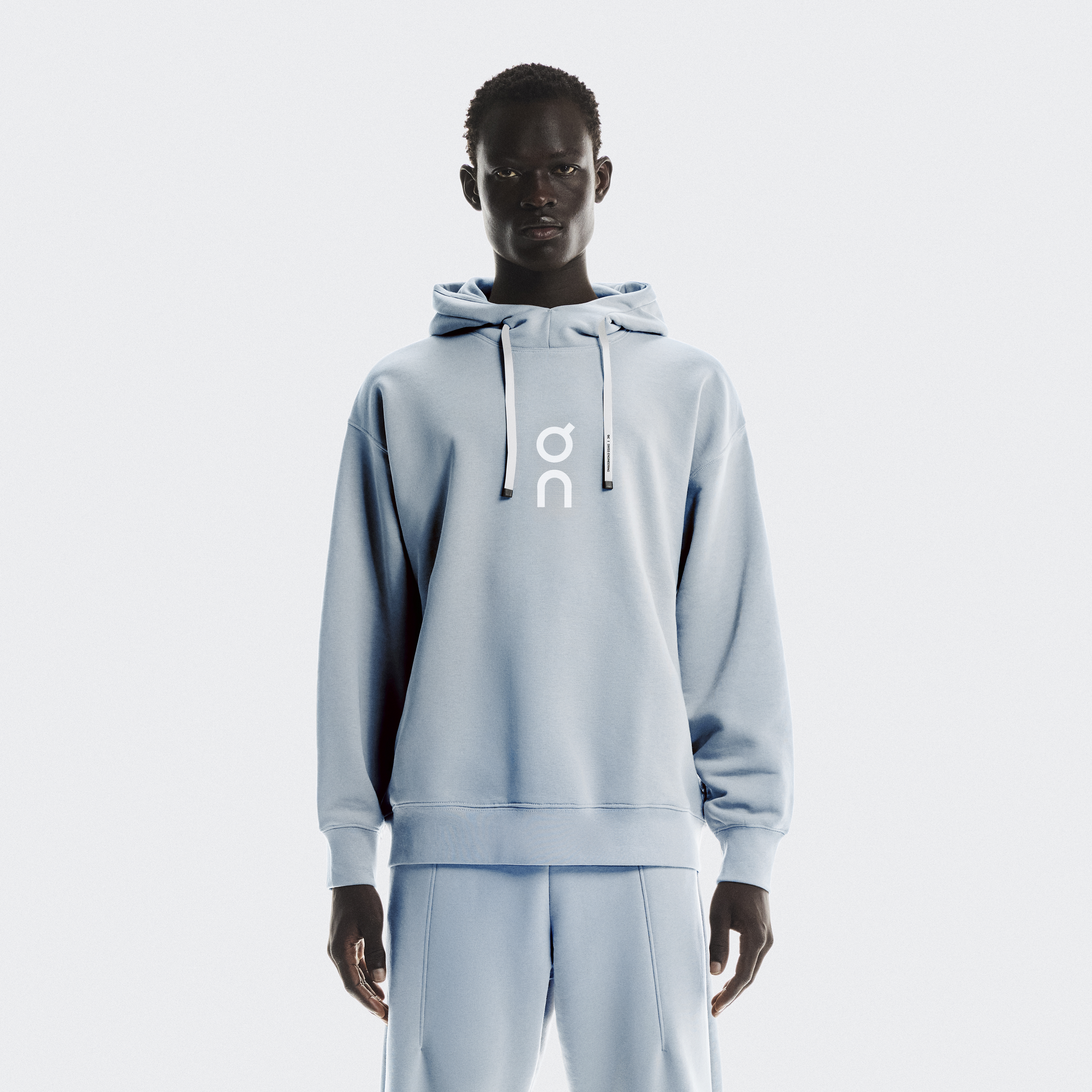 Tennis Apparel: Men's Performance & Lifestyle Clothes | On