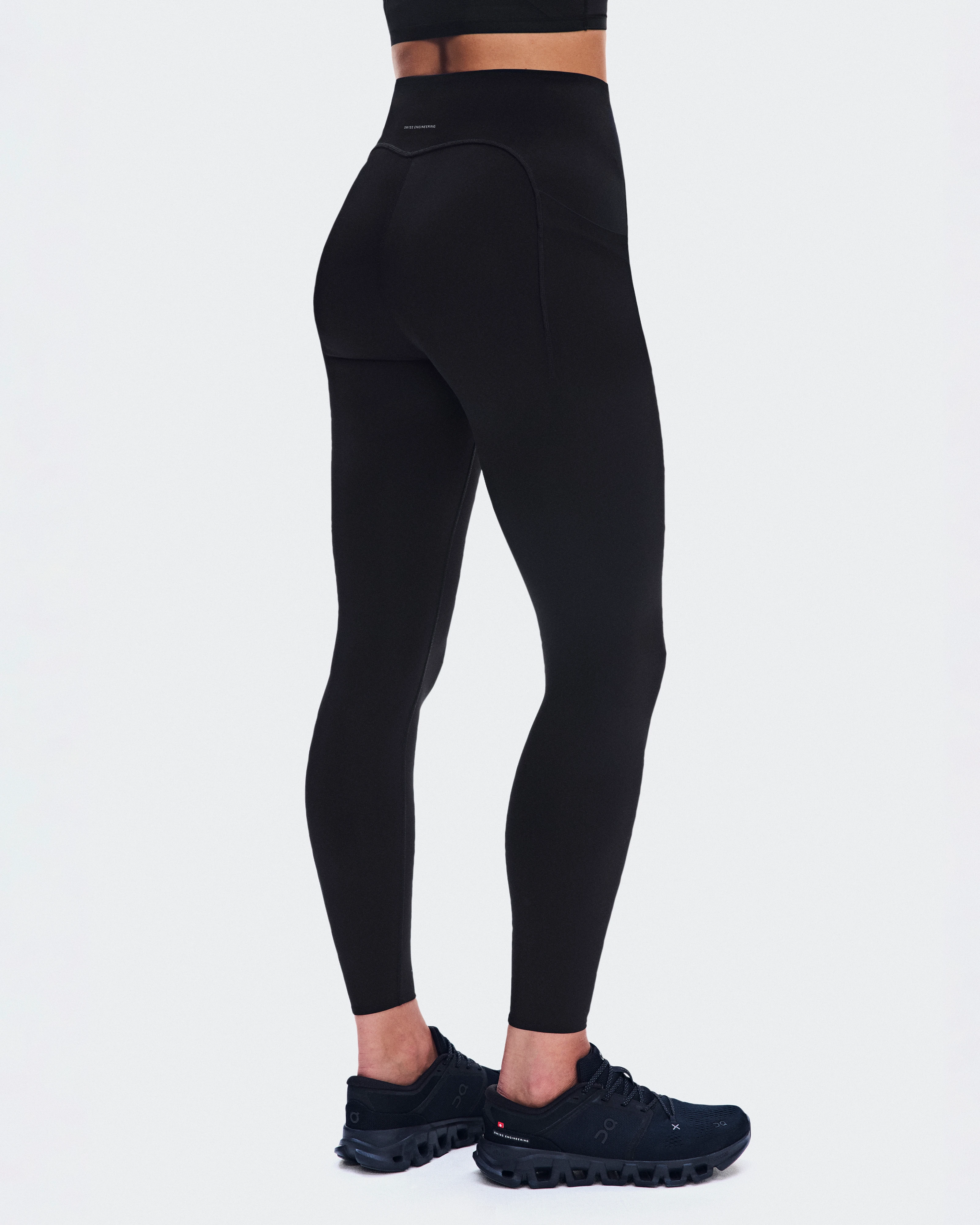 On Train Tights Black Women Tights