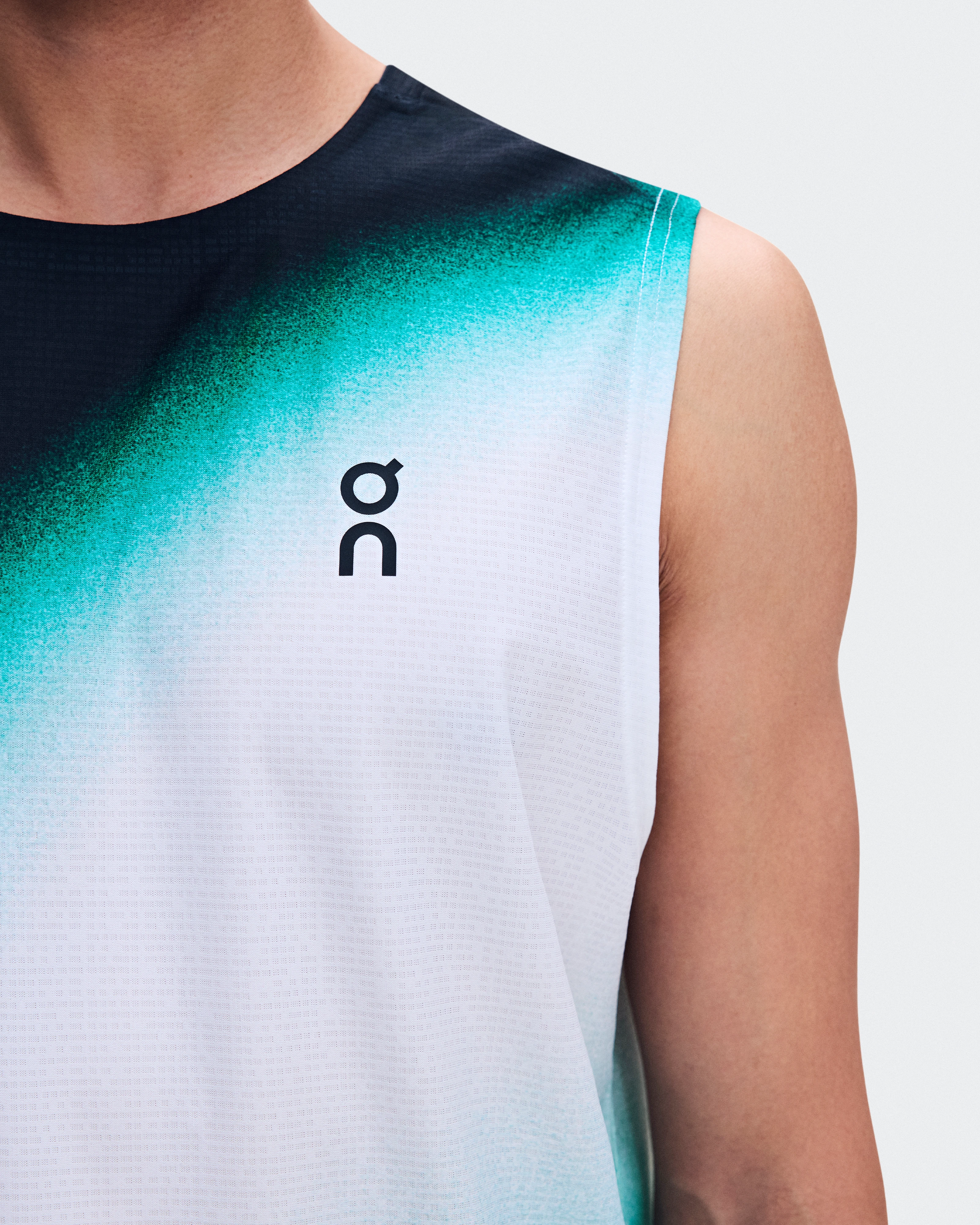 On Court Tank Swing Black & Neem Masculino Partes de cima e camisetas