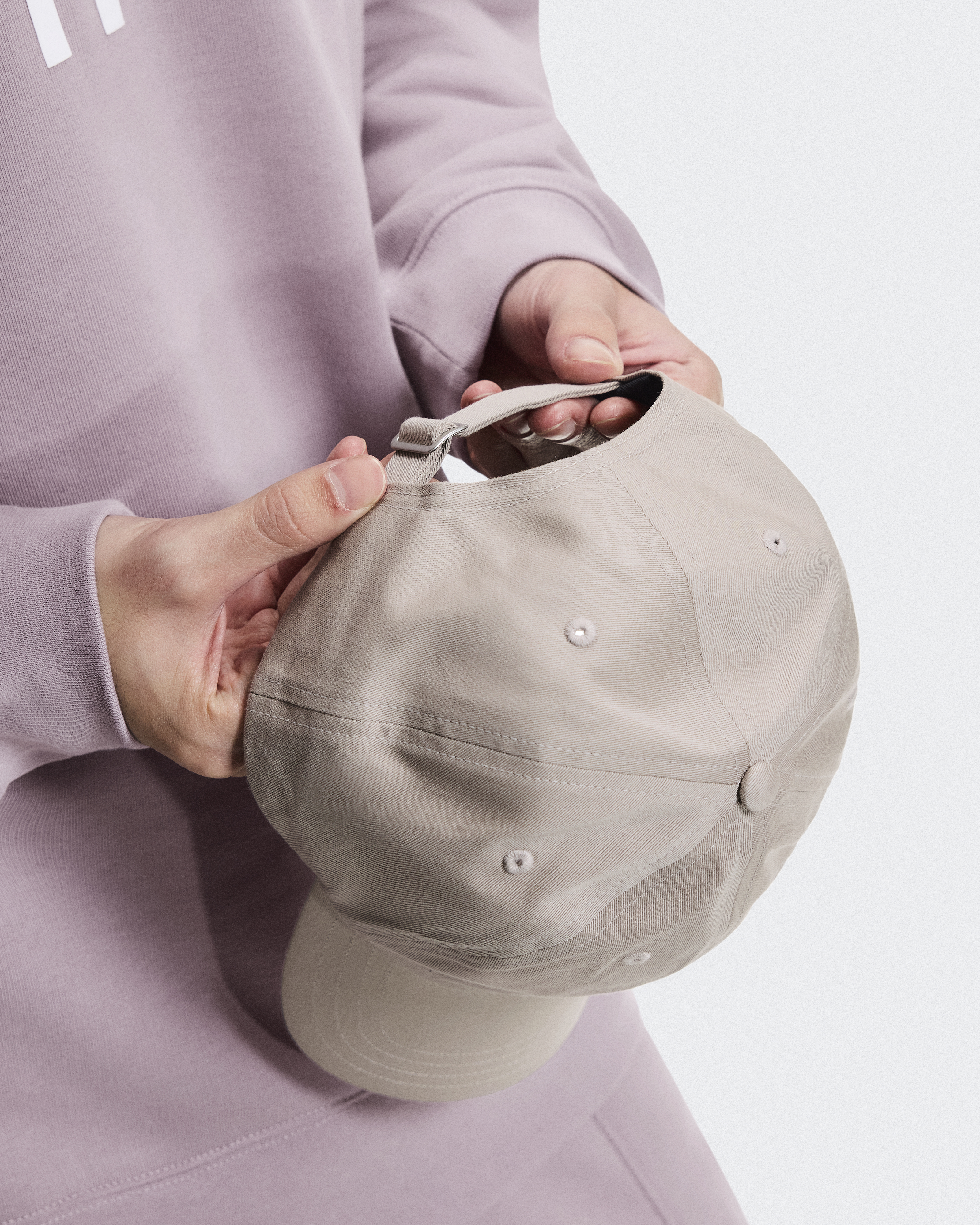 All-Day Cap: Classic Six-Panel Brim Cap | On | On United States