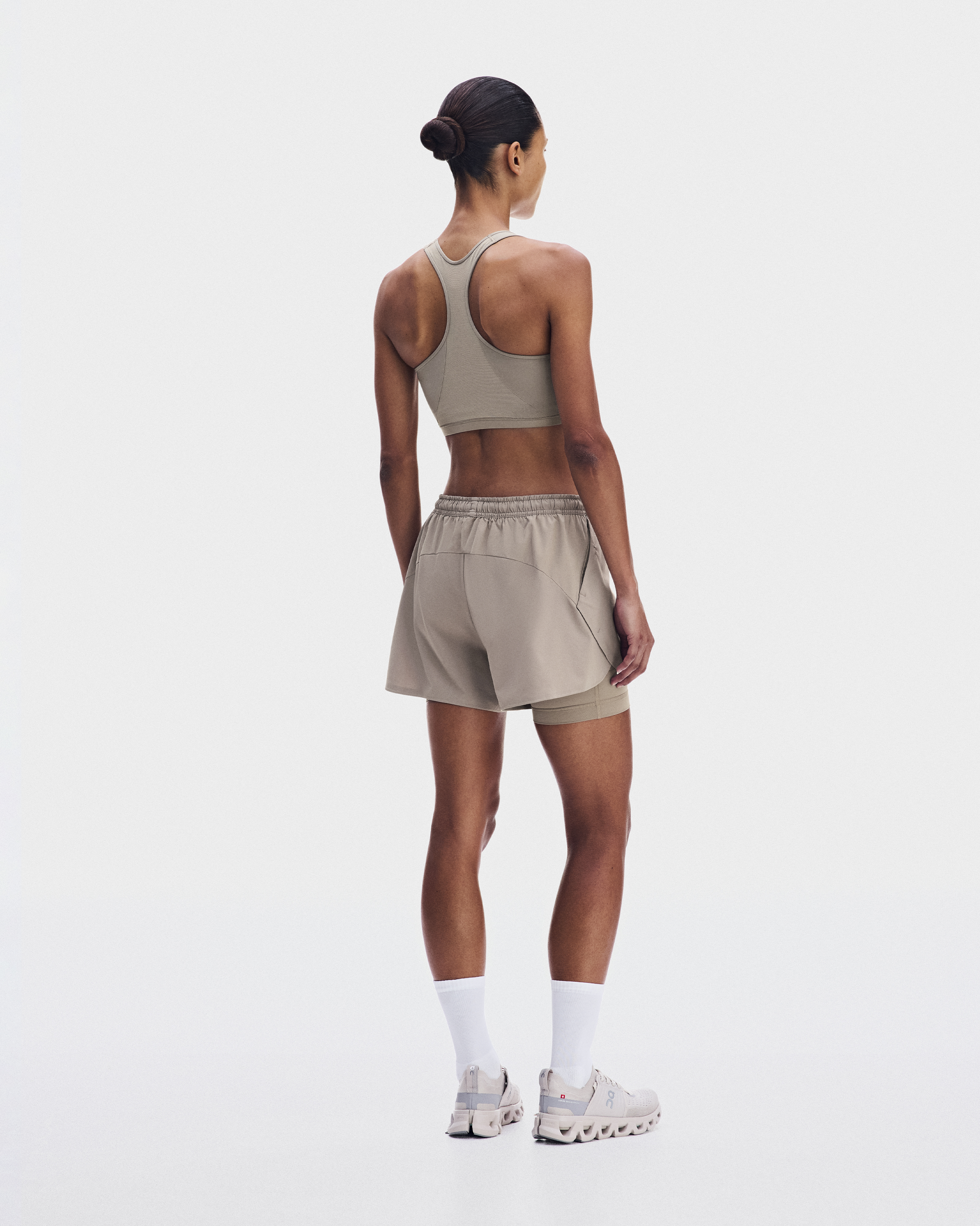 Women's Train 2-in-1 Shorts | Brown | On United States