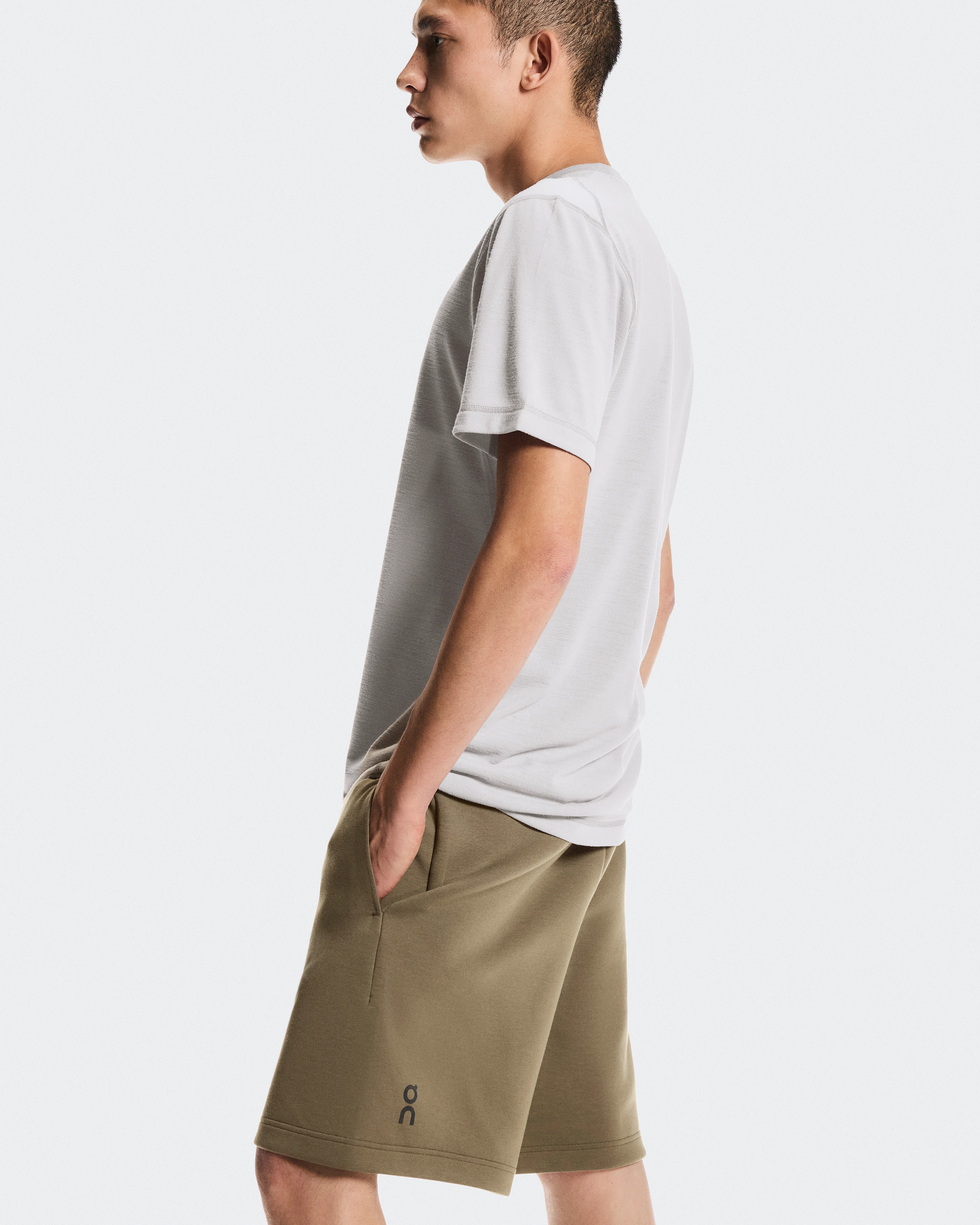 On Focus Tech Shorts Kalamata Men Shorts