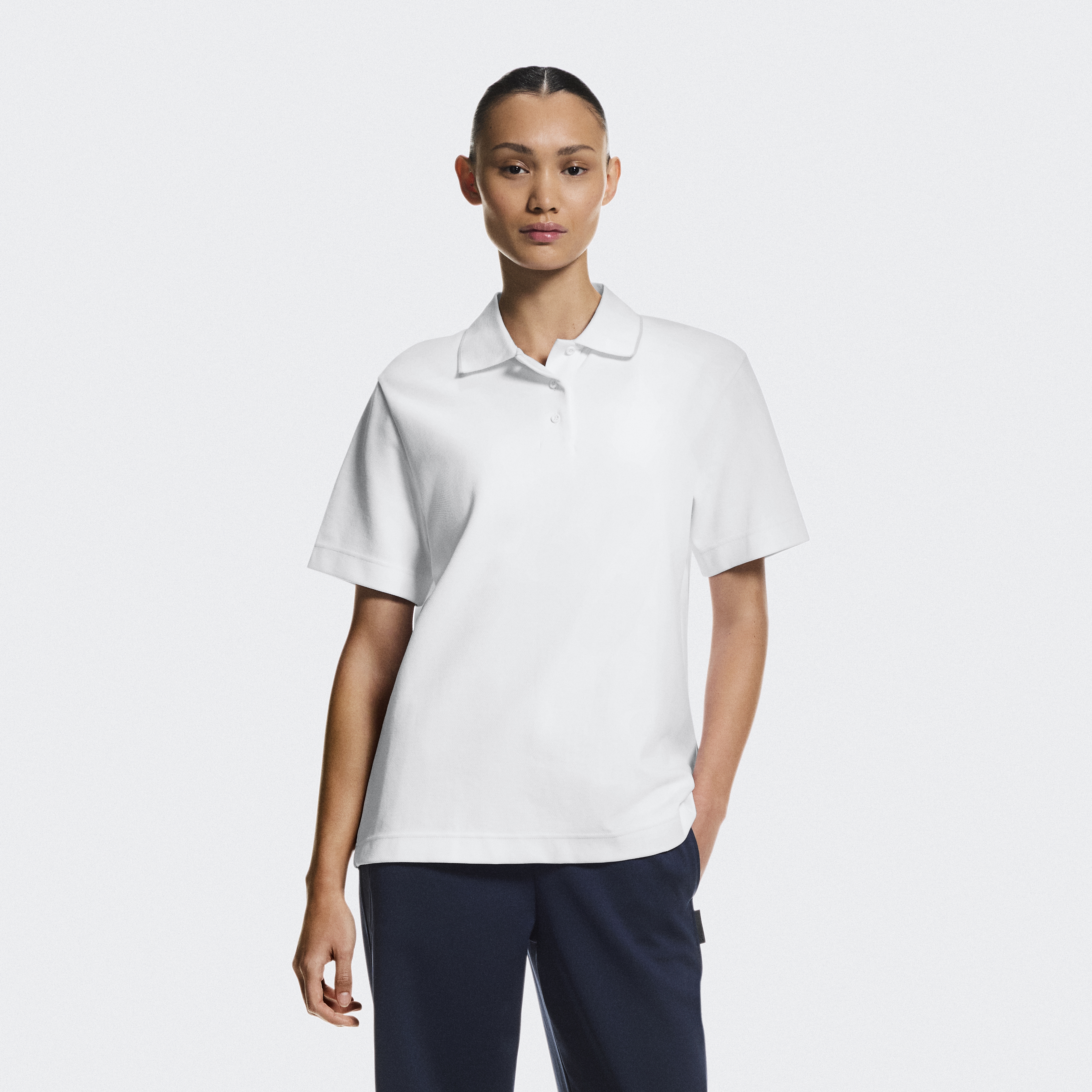 Courtside Polo Short-Sleeve Shirt in White/Sand