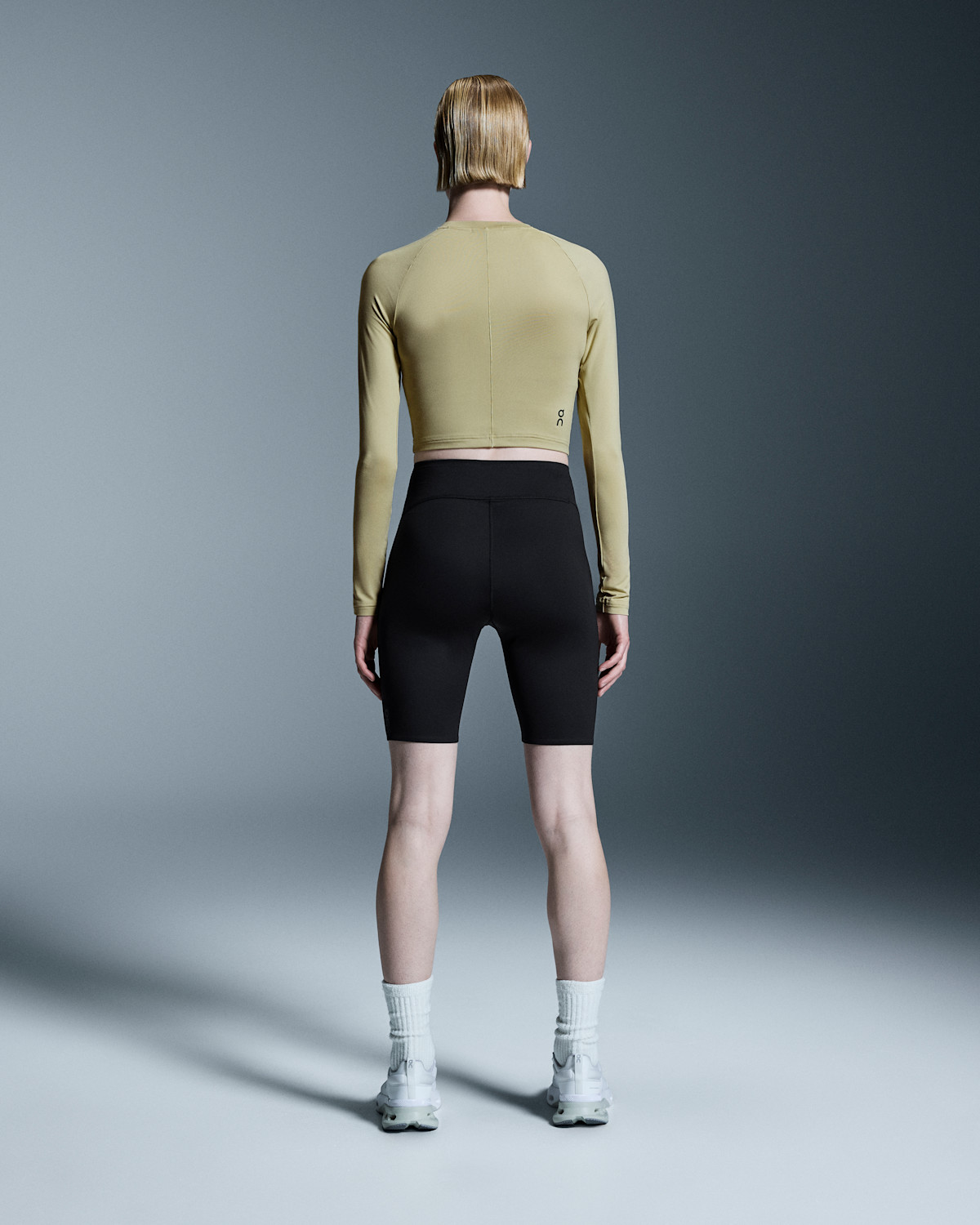 Women's Studio Long-T Crop