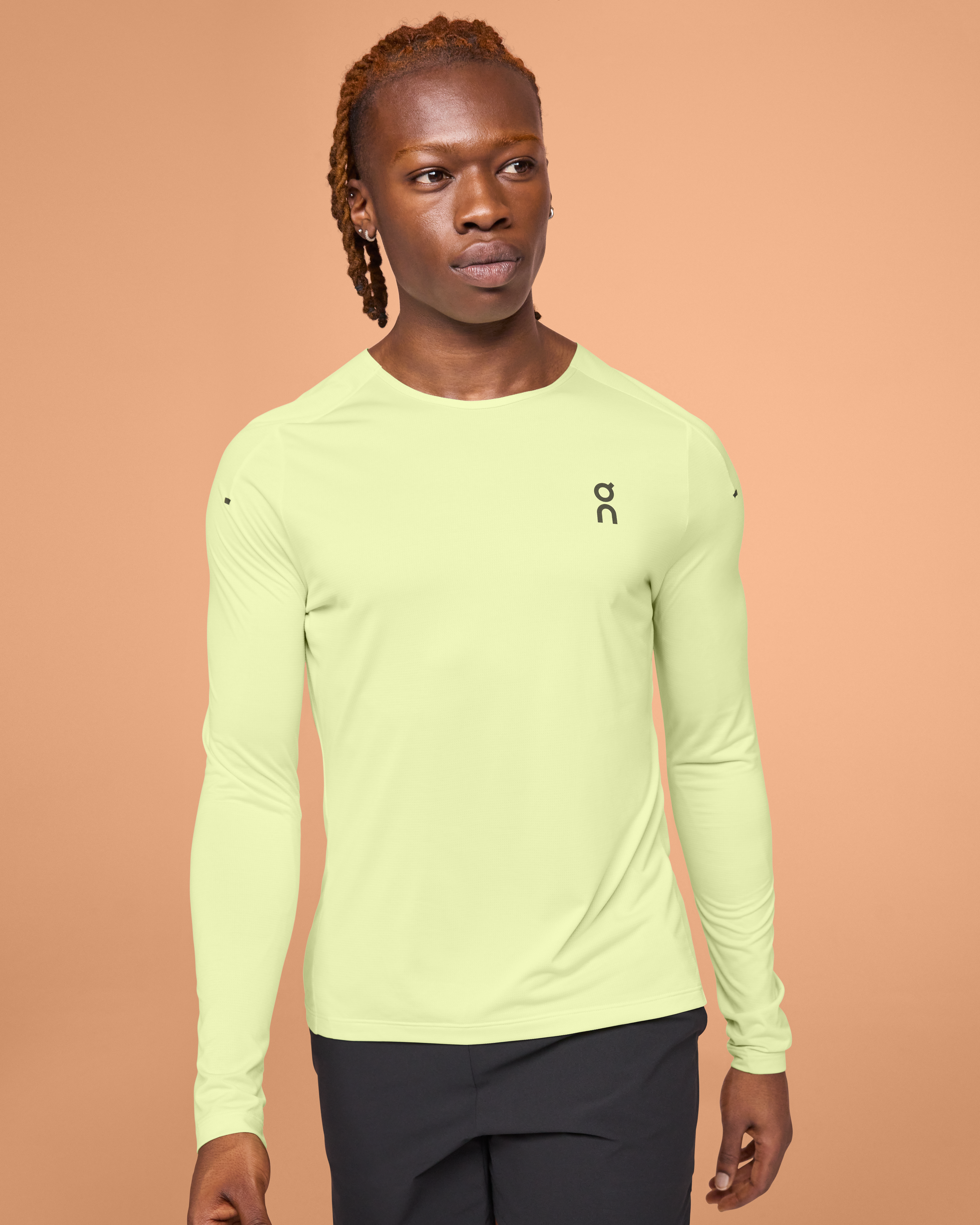 On Performance Long-T Hay Men Tops and t-shirts
