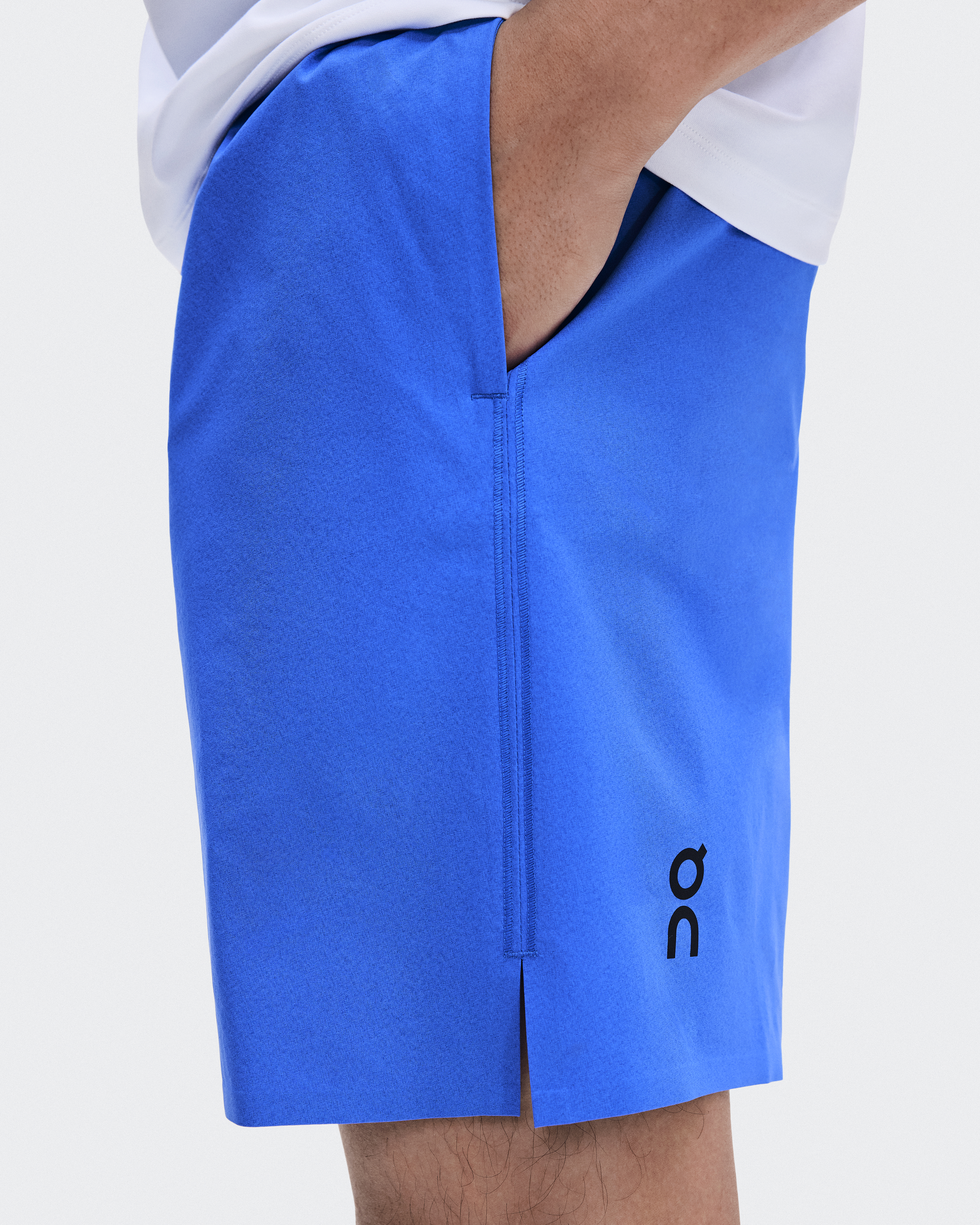Men's Focus Shorts: an essential for workouts and everyday. | On