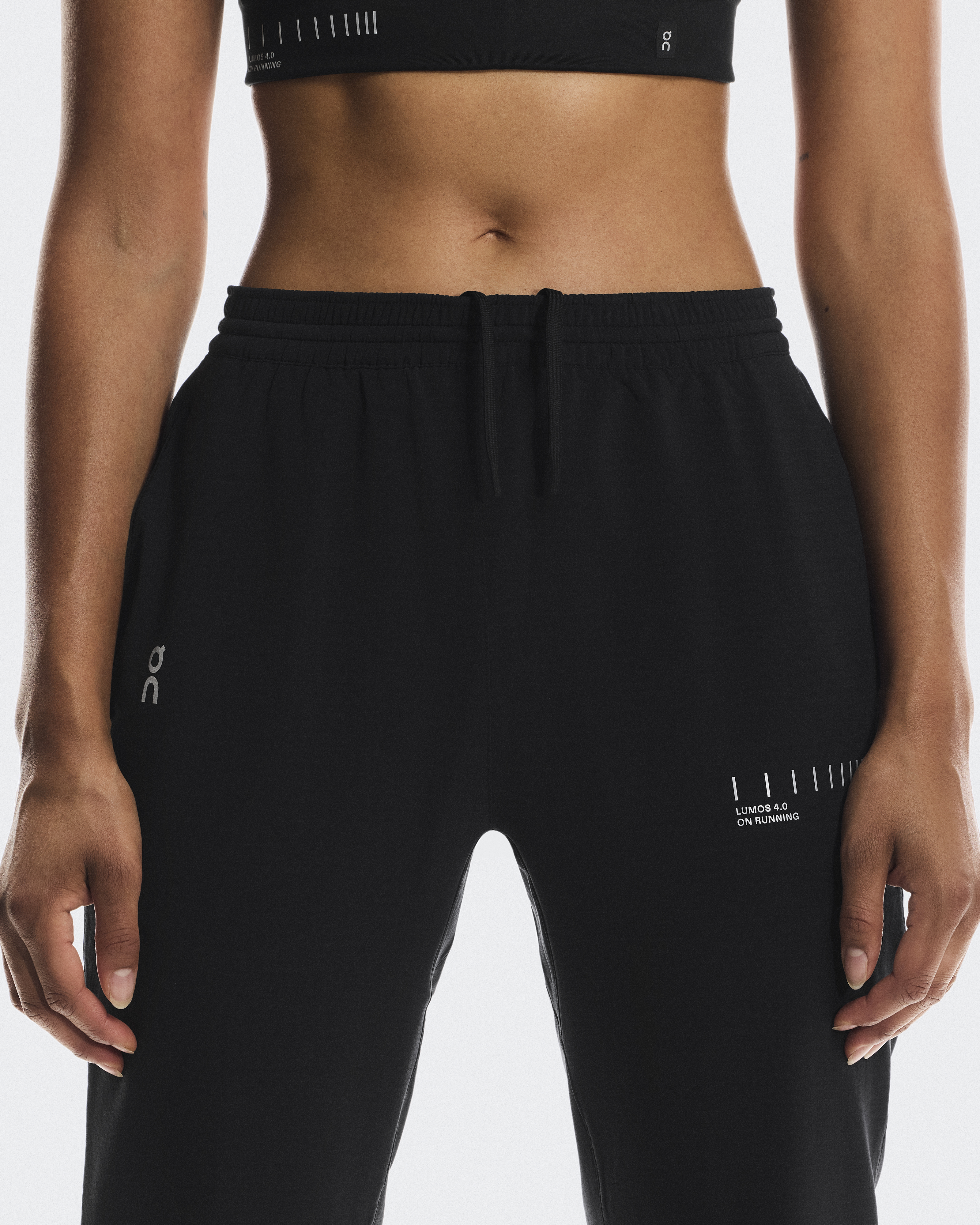 The Weather Pants Lumos: Women's Reflective Run Pants | On | On Japan