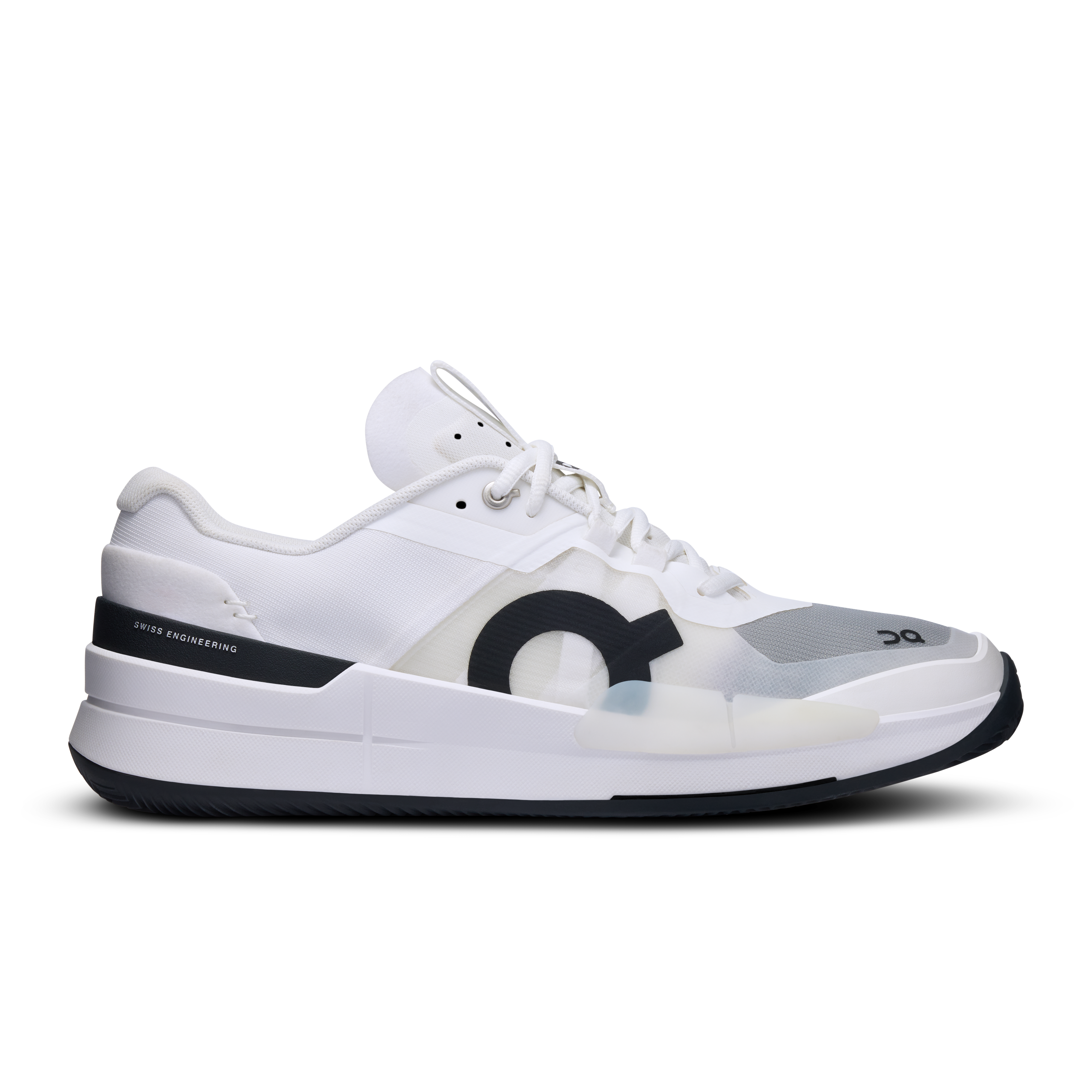 THE ROGER Pro 2 Clay Tennis Shoe in White/Black