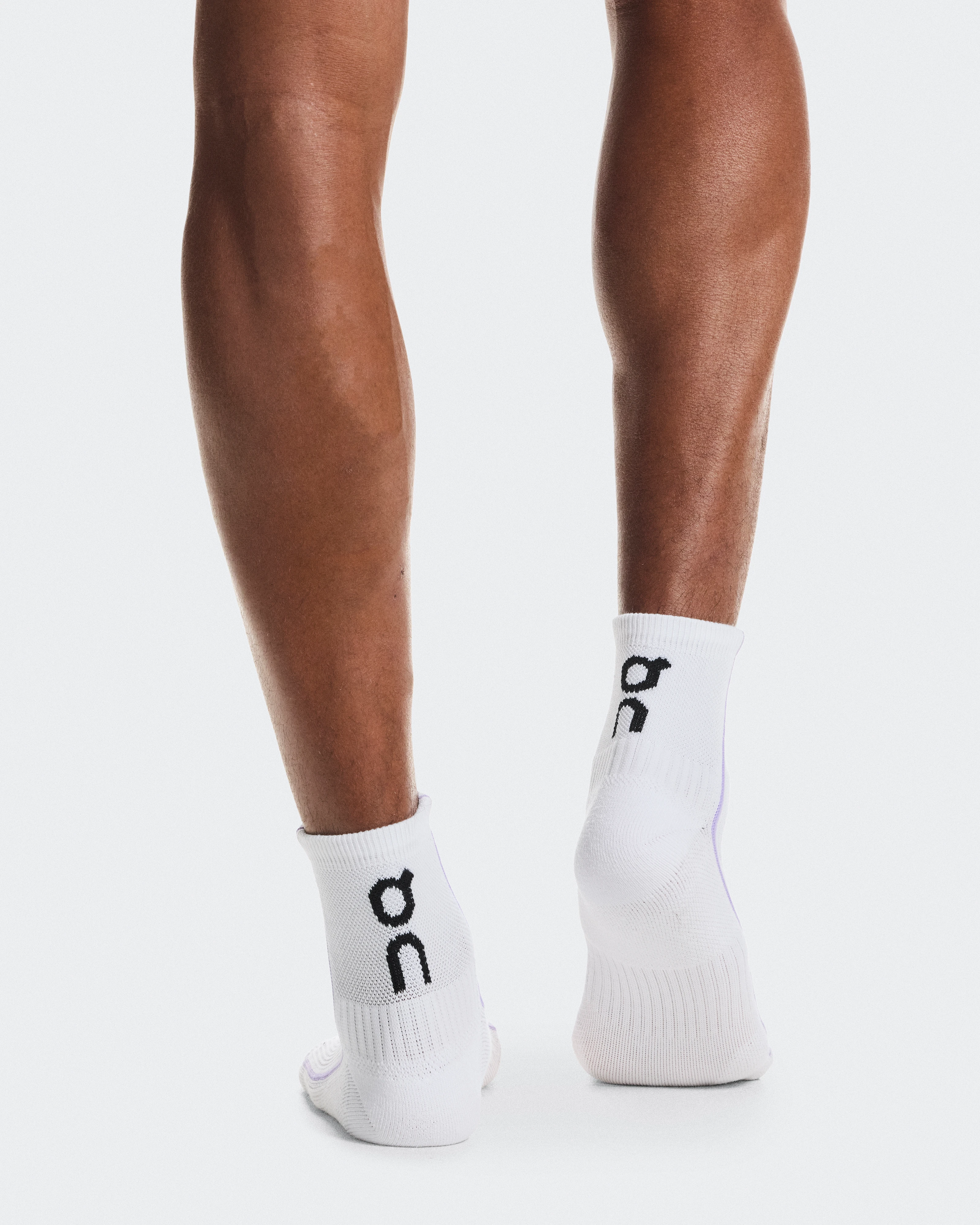 On Court Sock Mid White & Bloom Unisex Calzini