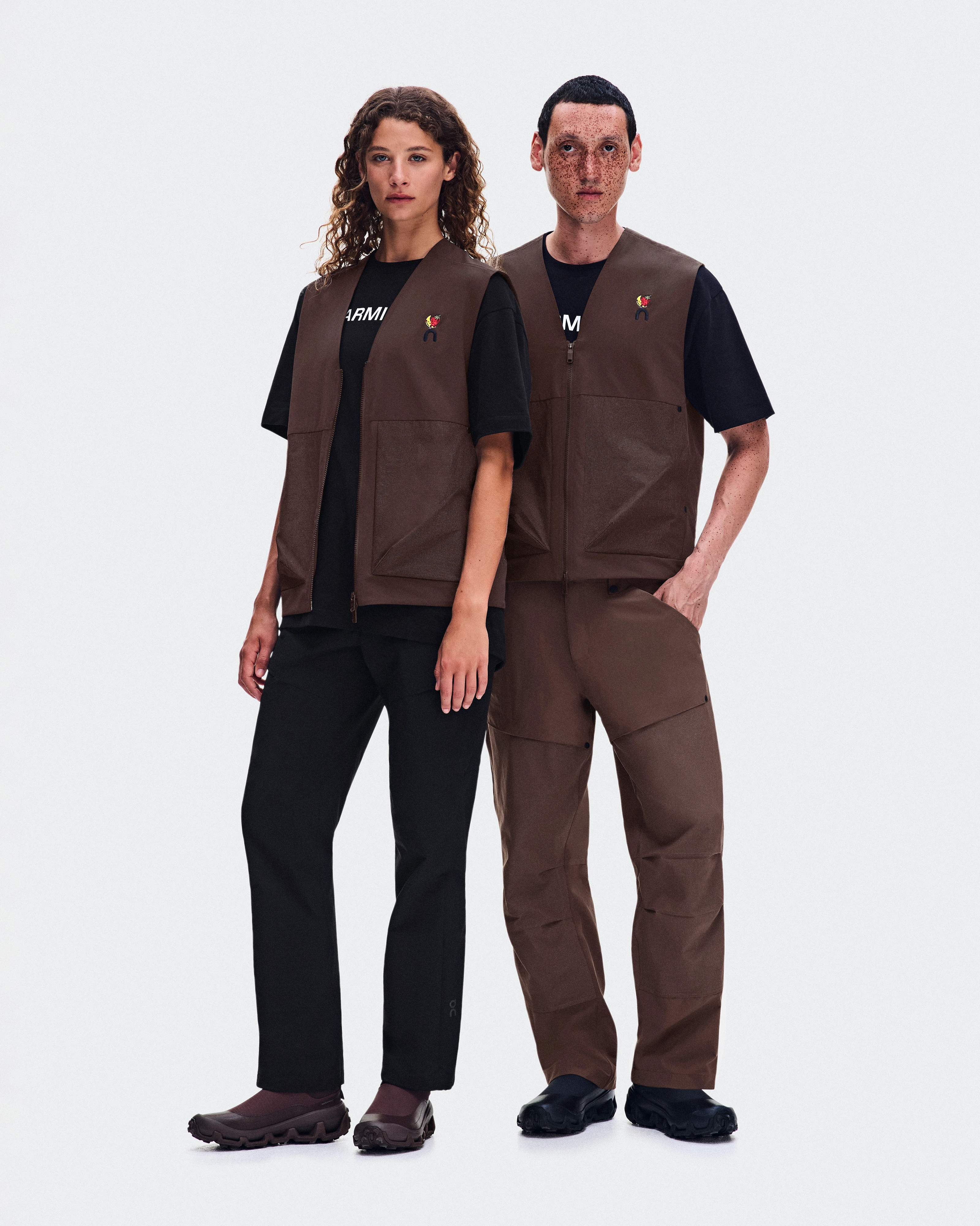 On Utility Vest SHG Medjool Unisex Vests