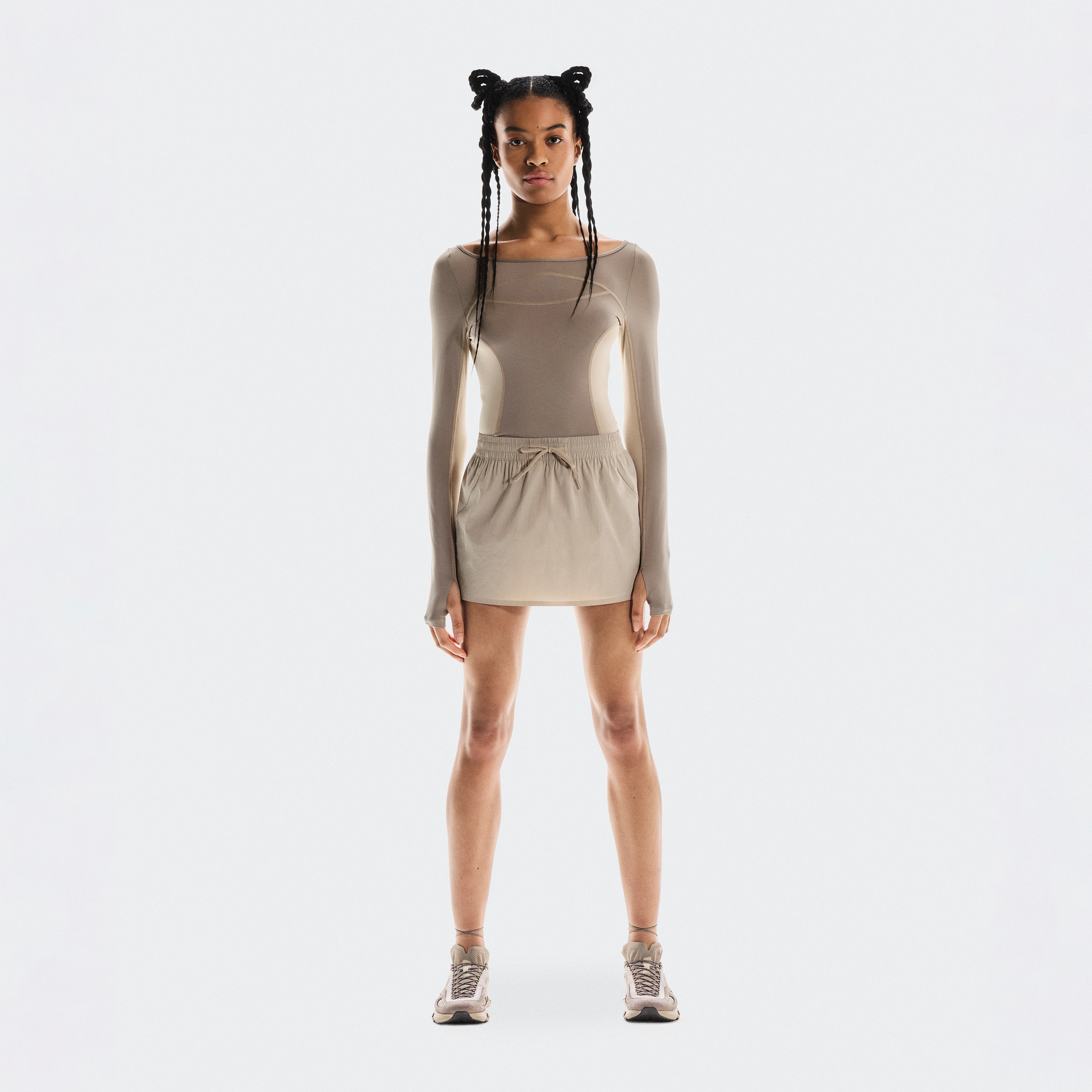 On TRACK SKORT FKA Beige Damen Damen – Lifestyle