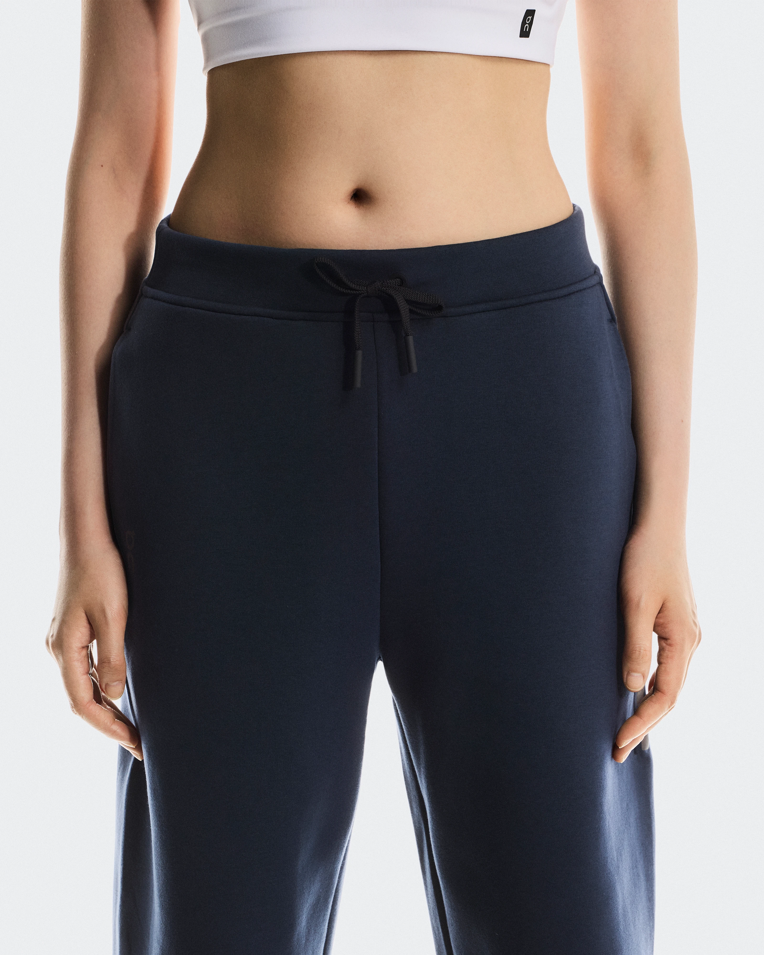 On Focus Tech Sweatpants Navy Women Pants