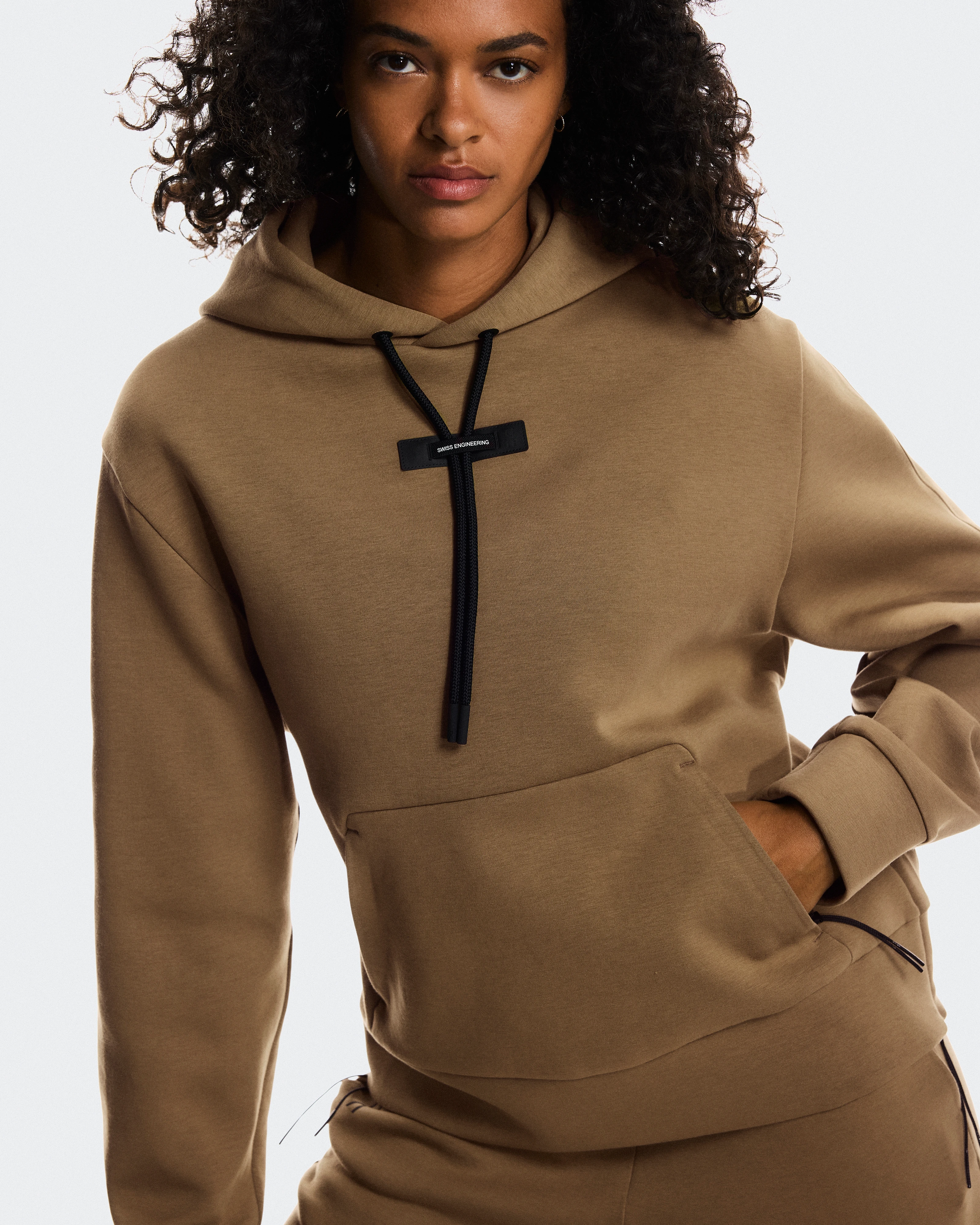 On Focus Tech Hoodie Nutmeg Women Hoodies and sweatshirts