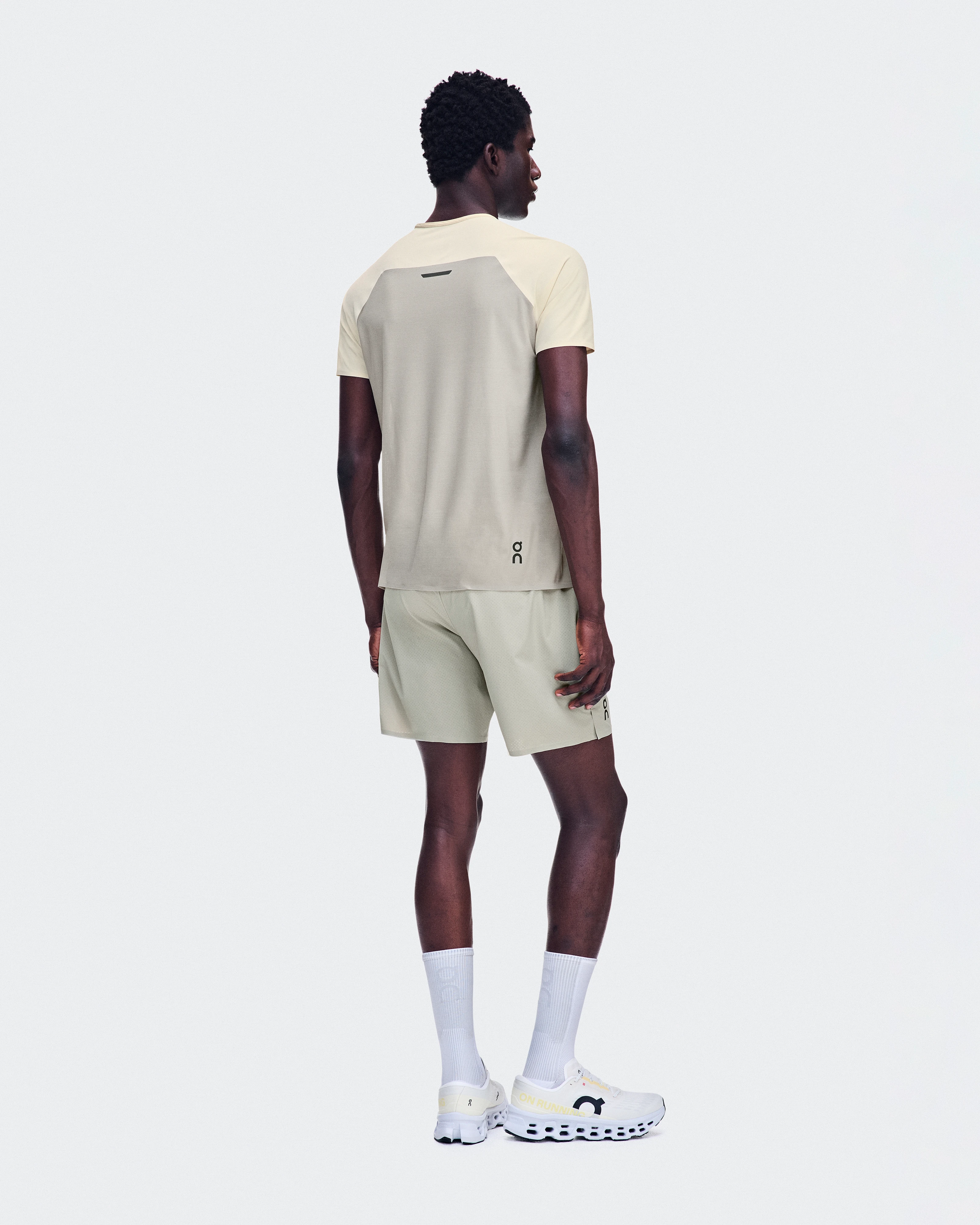 On Performance-T Hare & Brume Men Tops and t-shirts