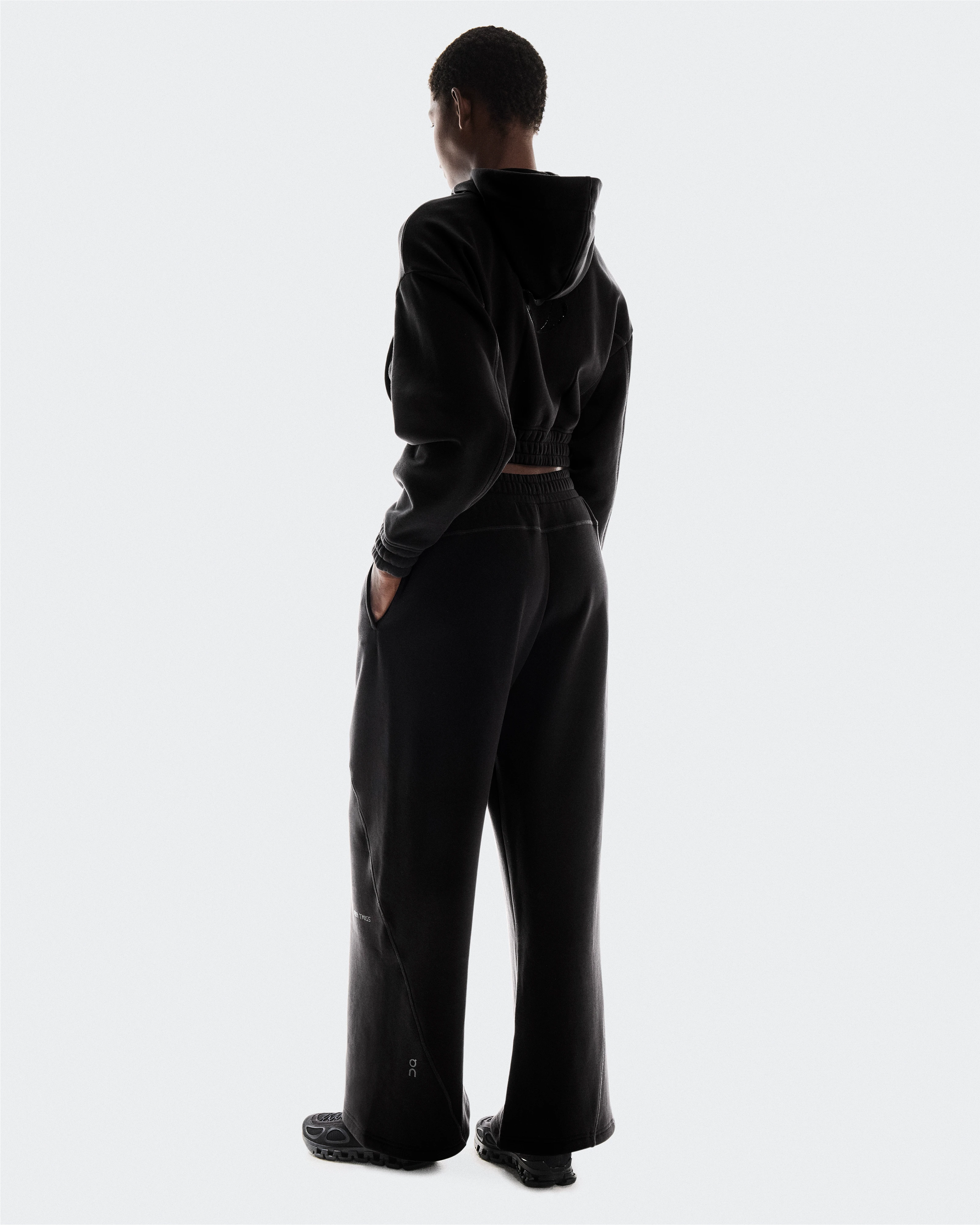 On CLUB LOOSE PANTS FKA Black Damen Hosen