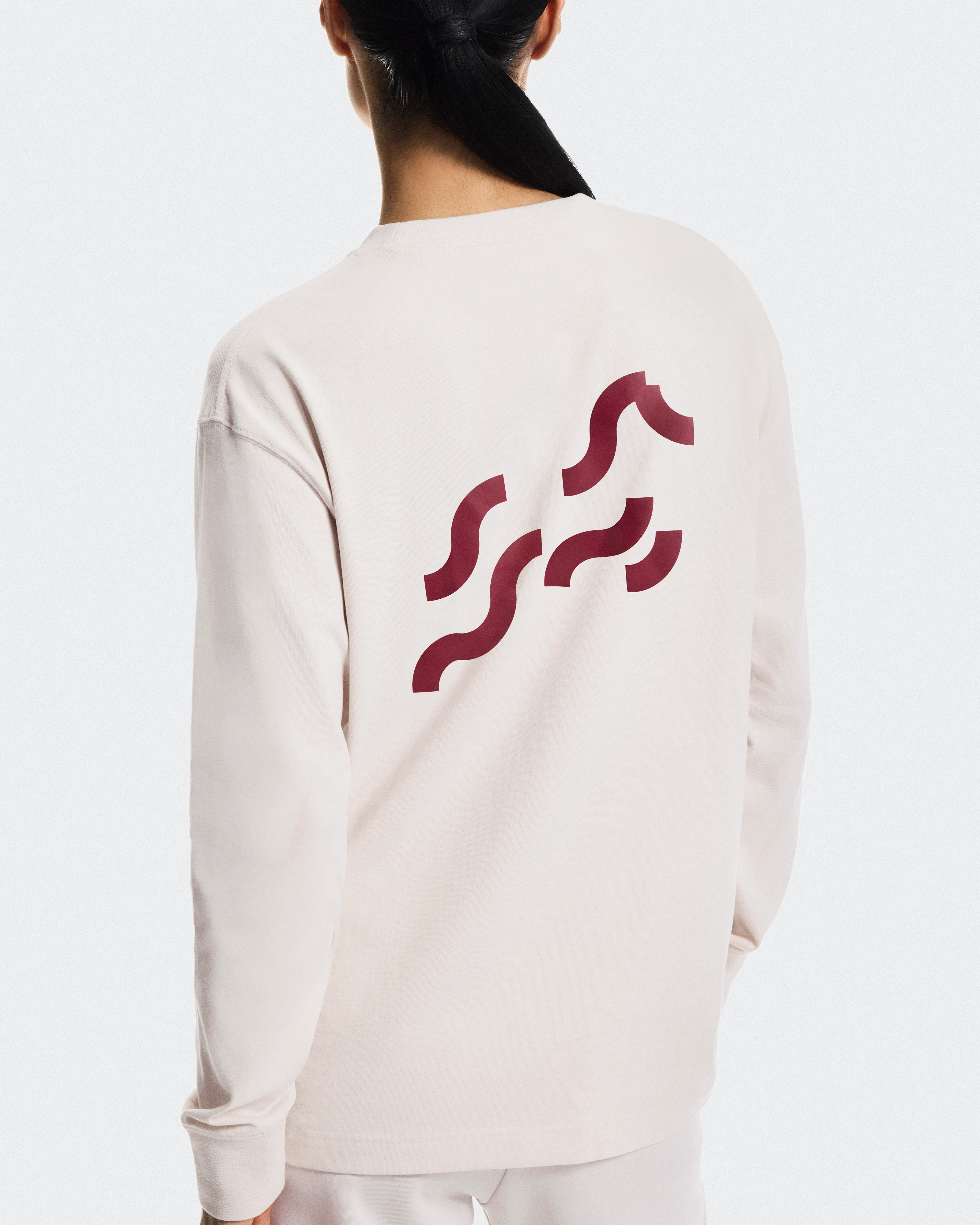 On Club Long-T Year of the Horse Pearl Women Tops and t-shirts