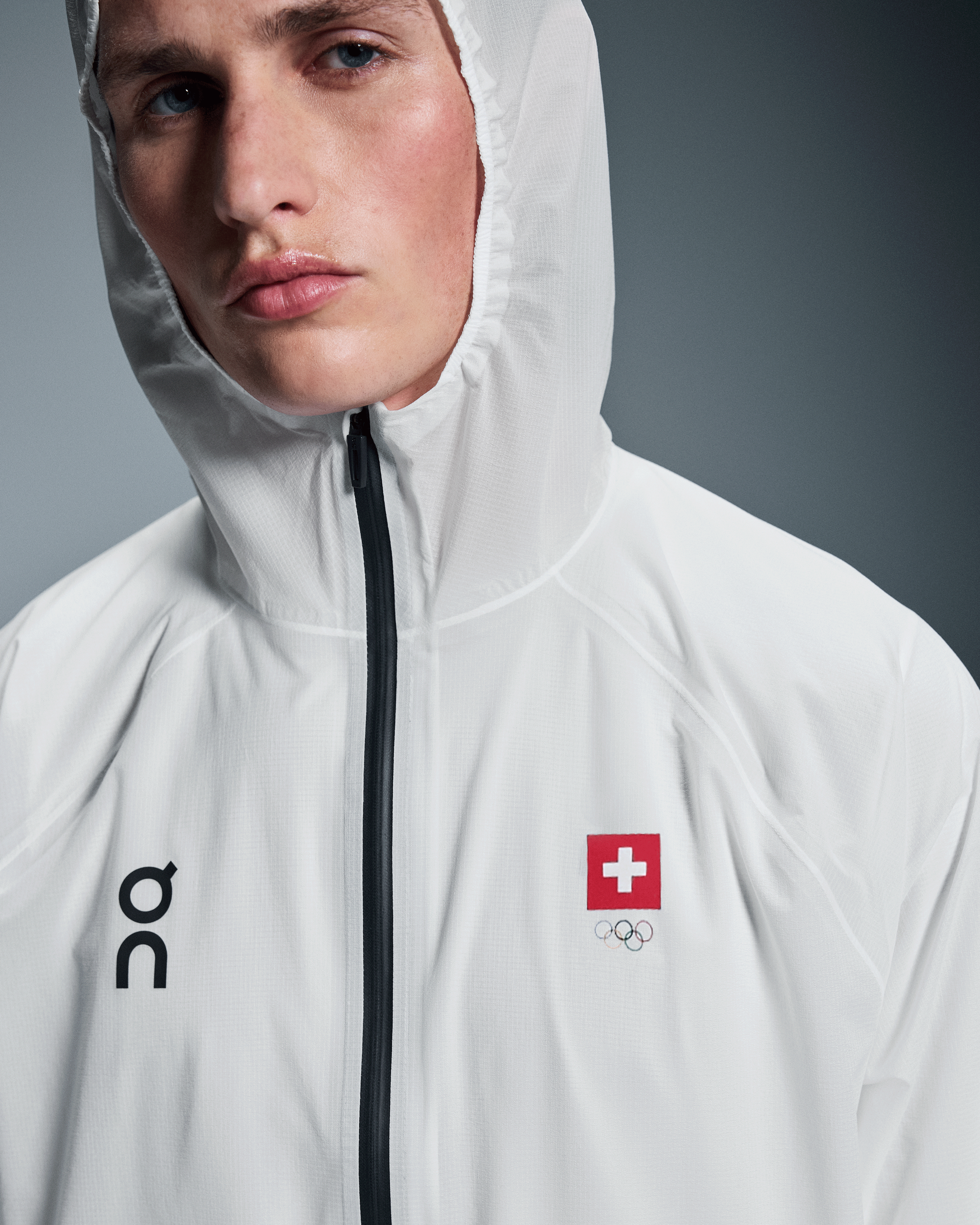 On Swiss Olympic Ultra Jacket Undyed-White Herren Jacken & Westen