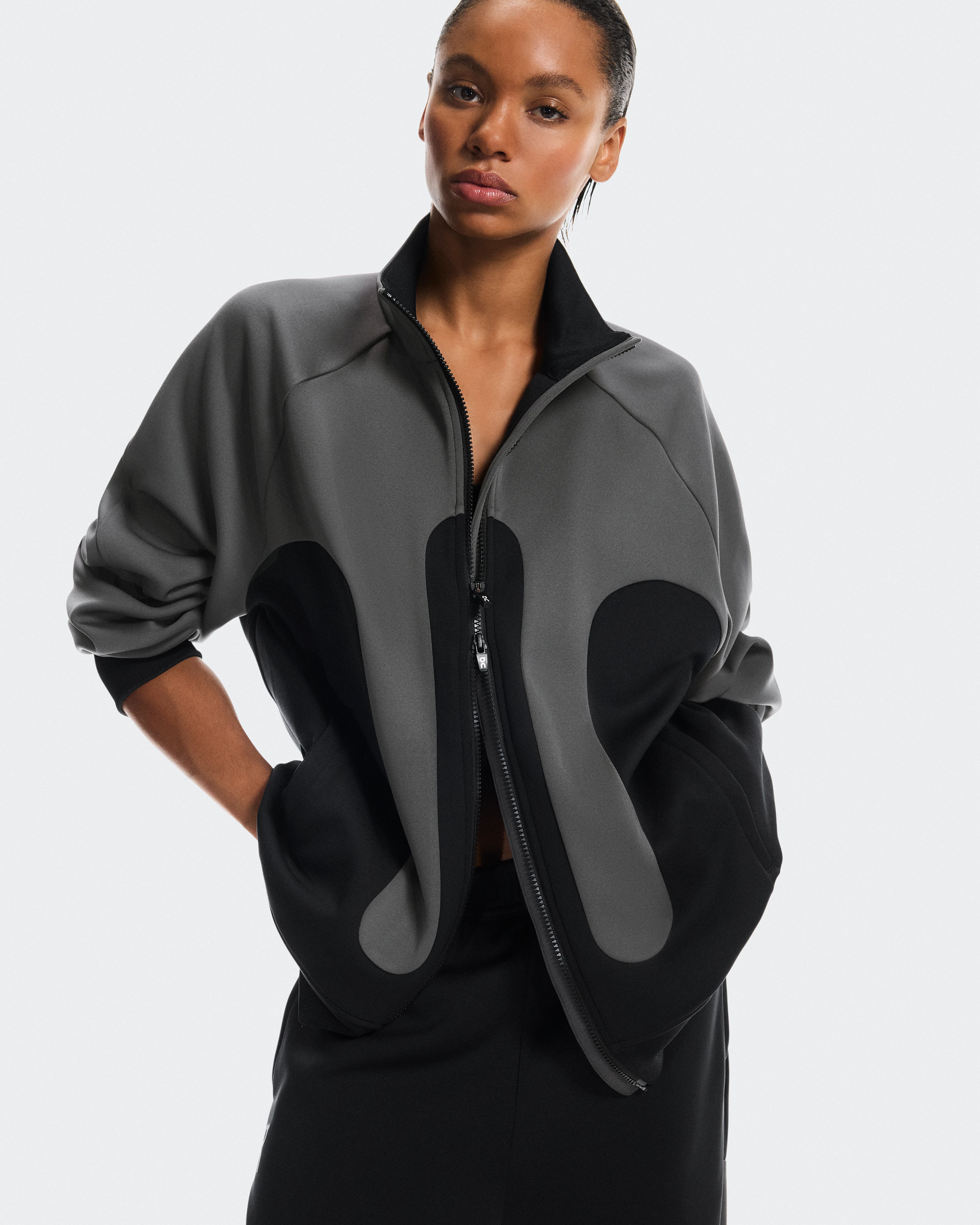 On Track Jacket IKON Black & Eclipse Unisex Jackets