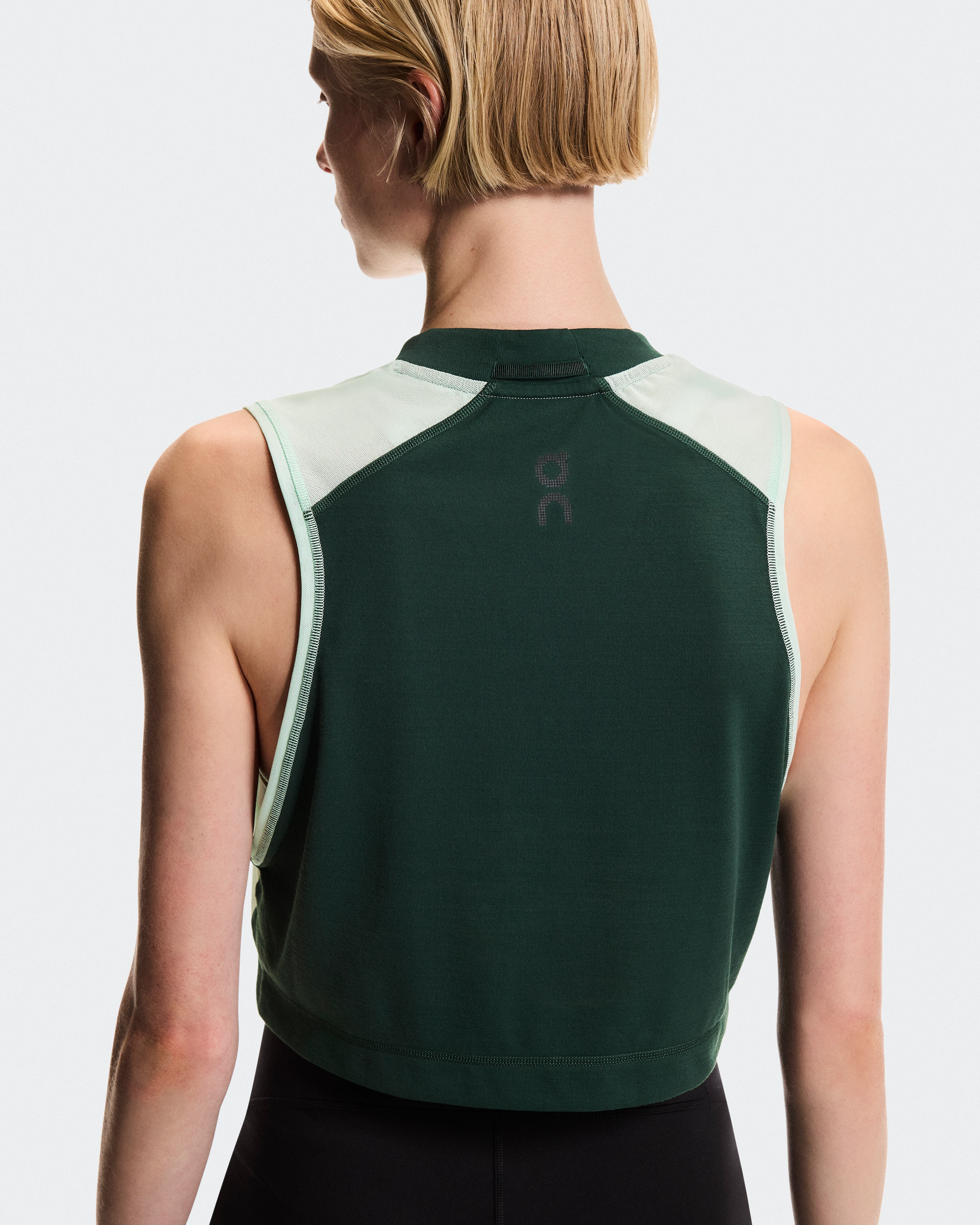 On Train Volt Tank Obsidian Women Tops and t-shirts