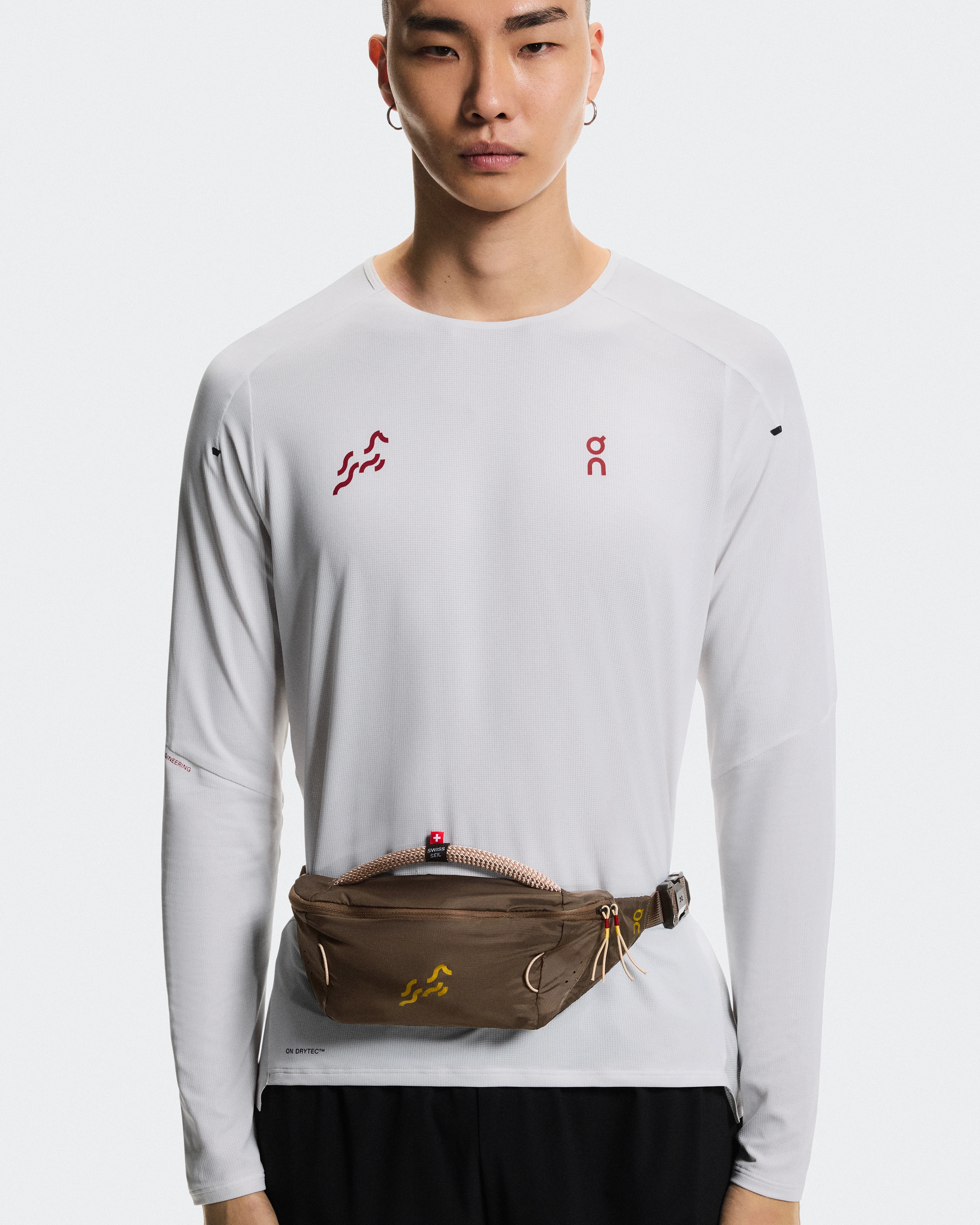 On Waist Pack 2L Lite Year of the Horse Grizzly オールジェンダー