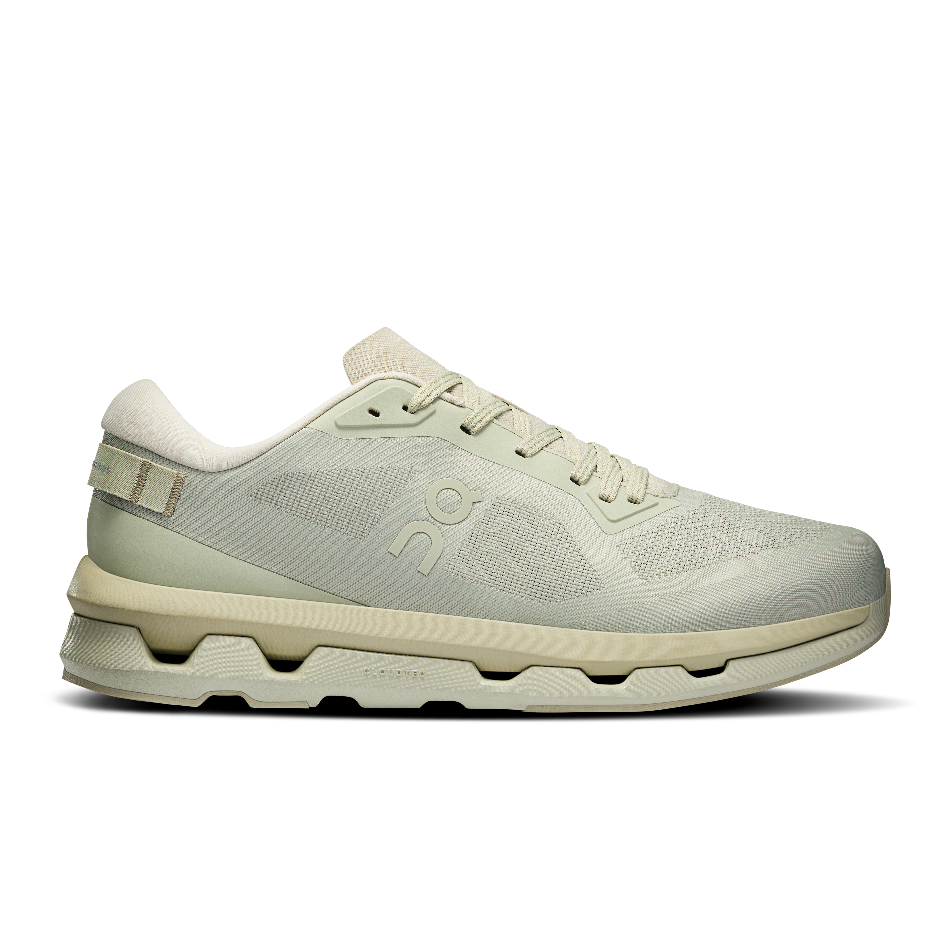 Cloudzone Lifestyle Shoe in Chalk/Pelican